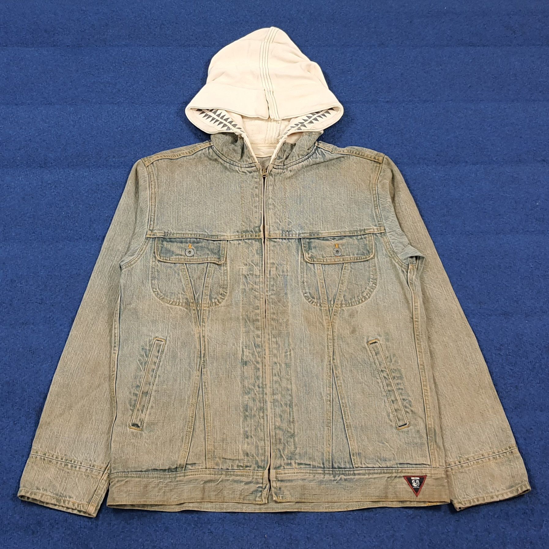 Vintage Vintage ROC STAR Light Wash Denim Hoodie Jacket C308N9 Size US L / EU 52-54 / 3 - 1 Thumbnail