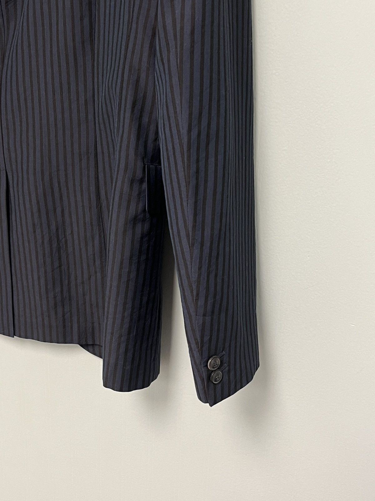 John Varvatos Peak lapel striped jacket. Size EU 50 USA 40 Size US M / EU 48-50 / 2 - 8 Thumbnail