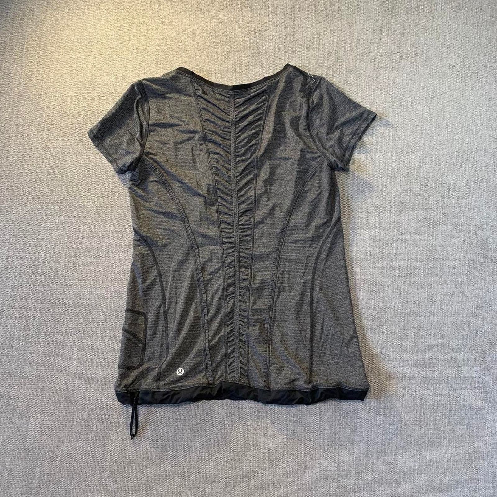 Lululemon Lululemon grey swiftly tech top gym outdoor Size L / US 10 / IT 46 - 2 Thumbnail