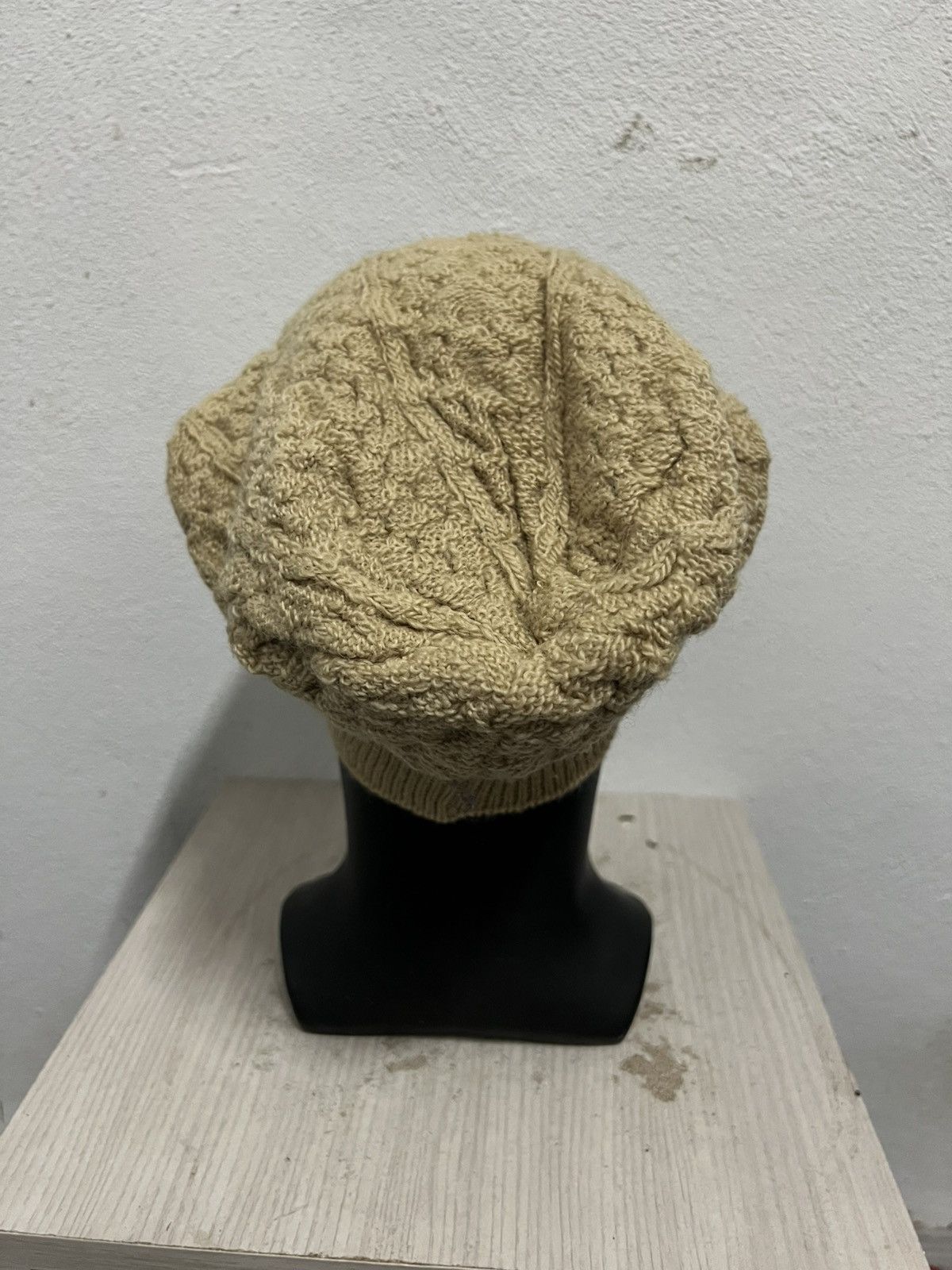 DKNY Vintage Dkny Knit Beanie Hat Size ONE SIZE - 5 Thumbnail