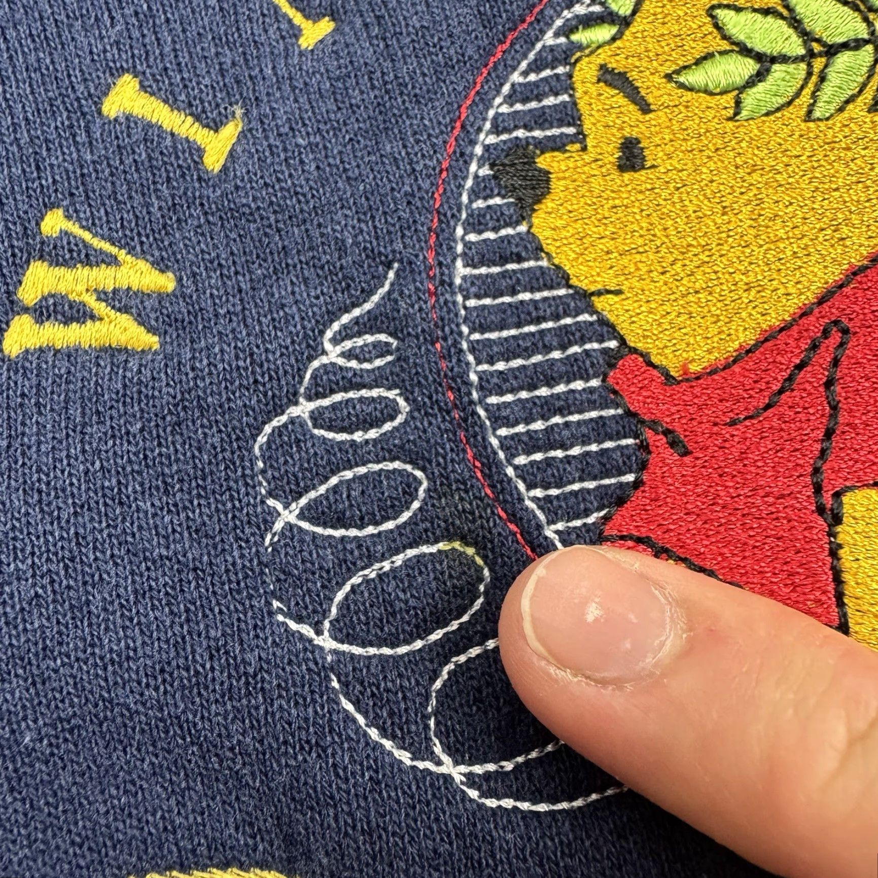 Disney VINTAGE Winnie the Pooh Sweatshirt Women XL Blue Embroidered Disney World 90s Pullover Crew Neck Mens Womens Size XL / US 12-14 / IT 48-50 - 4 Thumbnail