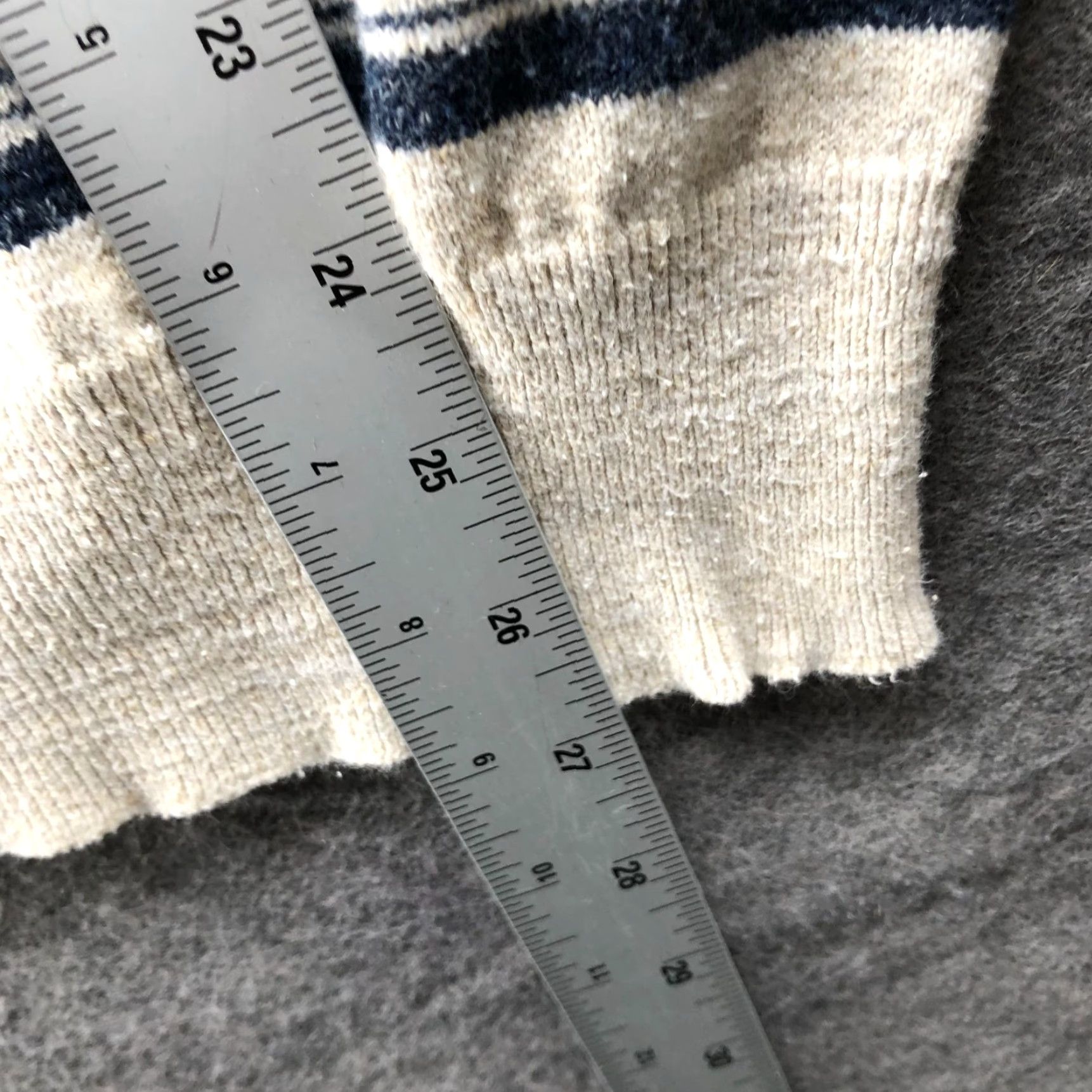 J.Crew VINTAGE J. Crew Rugged Cotton Striped Crewneck Sweater Mens L Beige Navy Textured Size US L / EU 52-54 / 3 - 8 Thumbnail