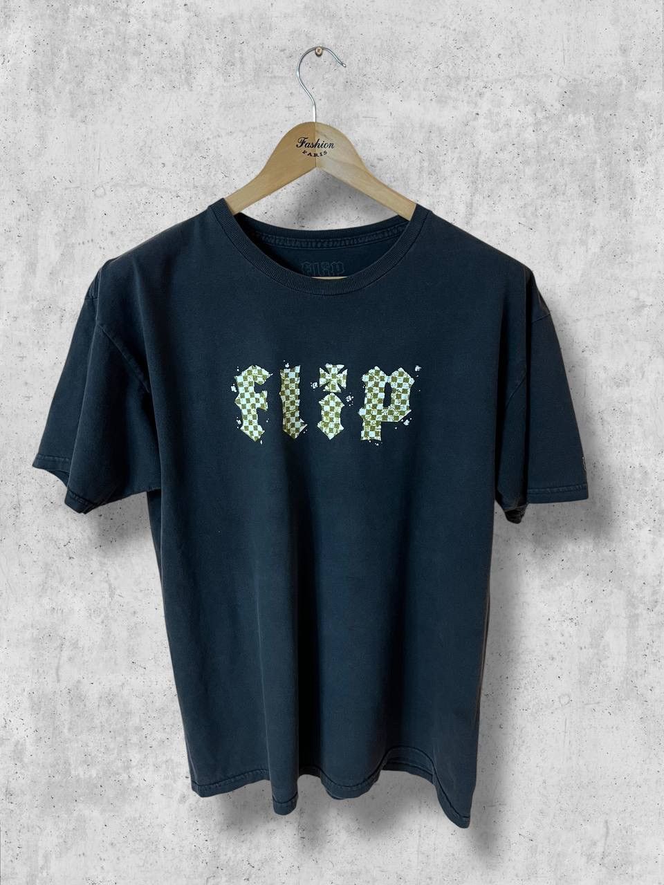 Flip Skateboards FLIP Vintage Skateboarding tee t shirt Size US L / EU 52-54 / 3 - 1 Thumbnail