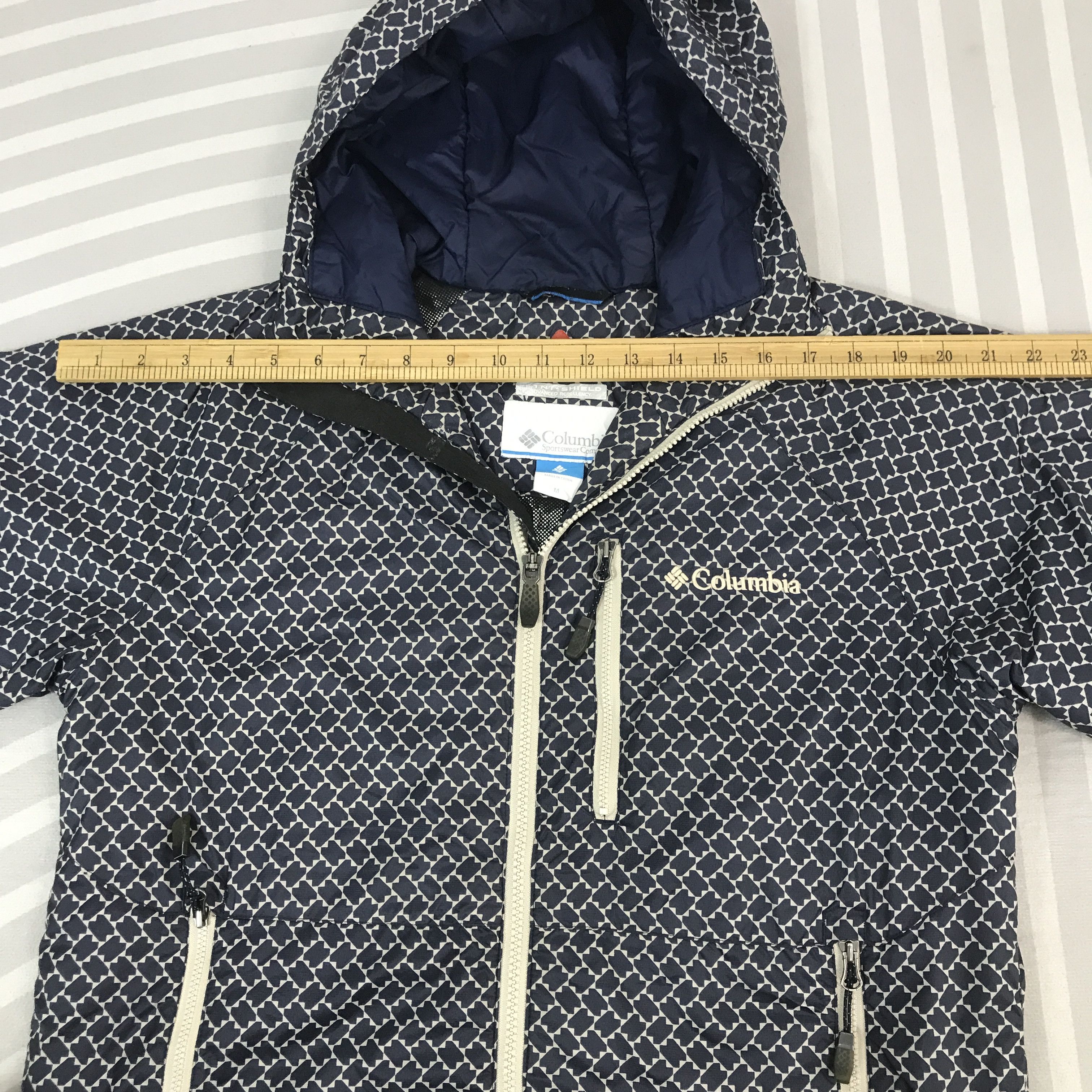 Columbia Vintage Columbia quilted striped Design hoodie Jacket Size US L / EU 52-54 / 3 - 5 Thumbnail