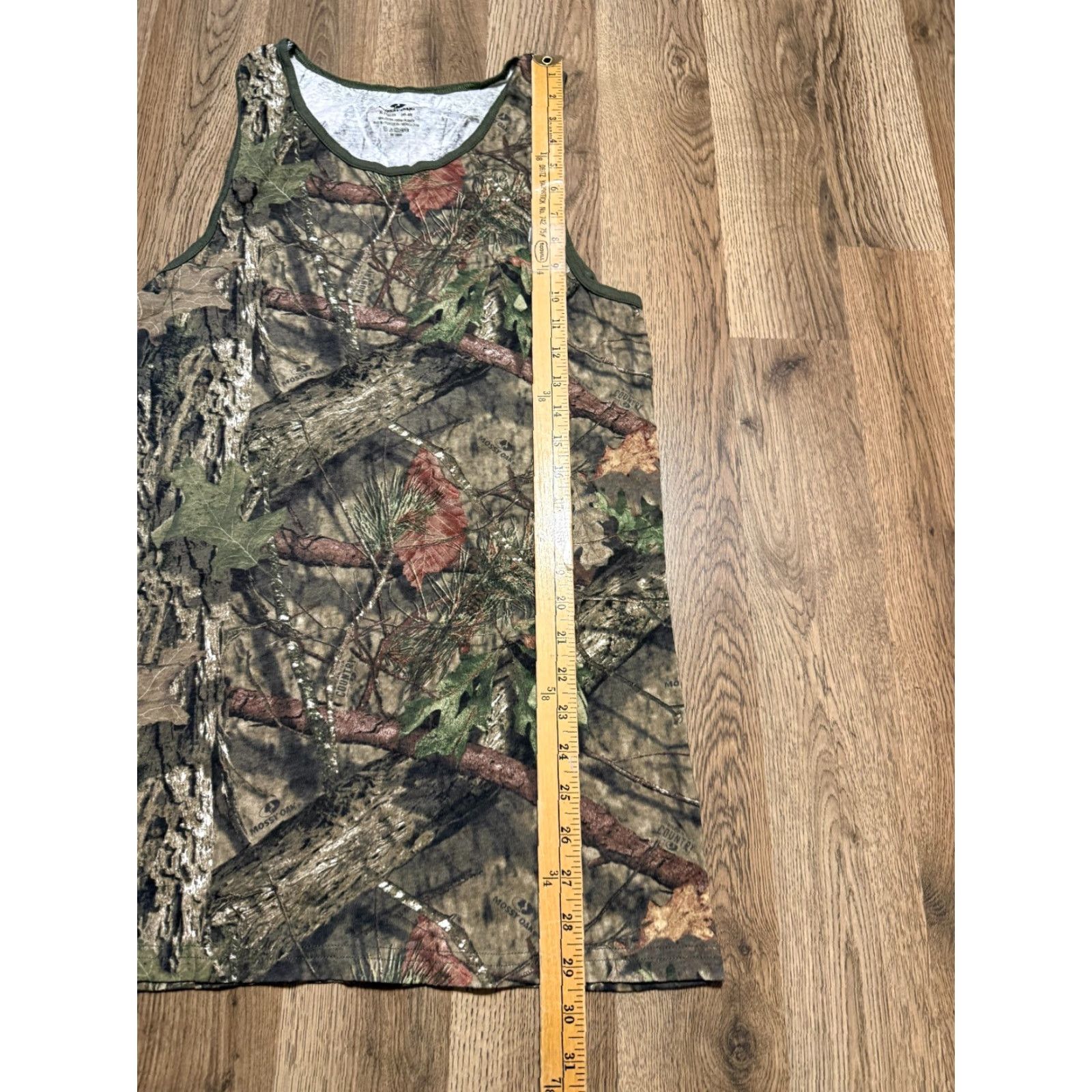 Vintage Mossy Oak Tank Top Men's XL Camouflage Outdoor Green Brown Shirt (Mossy Oak) Size US XL / EU 56 / 4 - 5 Thumbnail