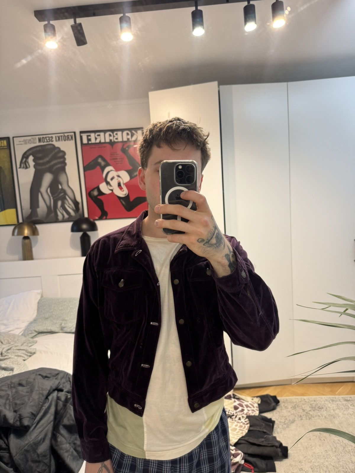 Vintage Vintage 90s Purple Velvet Velour Trucker Jacket Archive Rare Size US XS / EU 42 / 0 - 4 Thumbnail