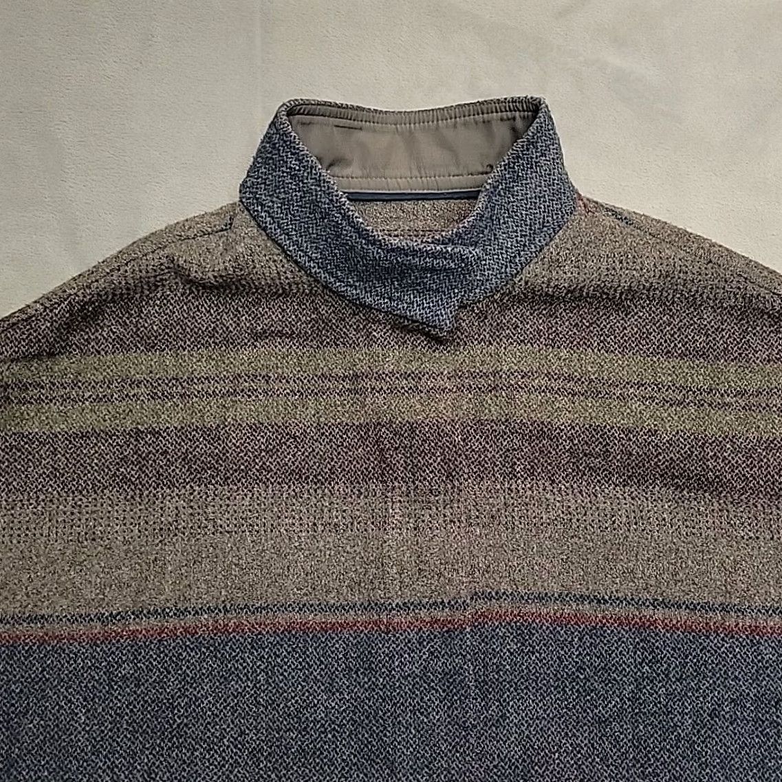 Eddie Bauer Eddie Bauer Poncho Cape Women S Gray Striped Wool Blend Snap Neck Gorpcore Size S / US 4 / IT 40 - 3 Thumbnail