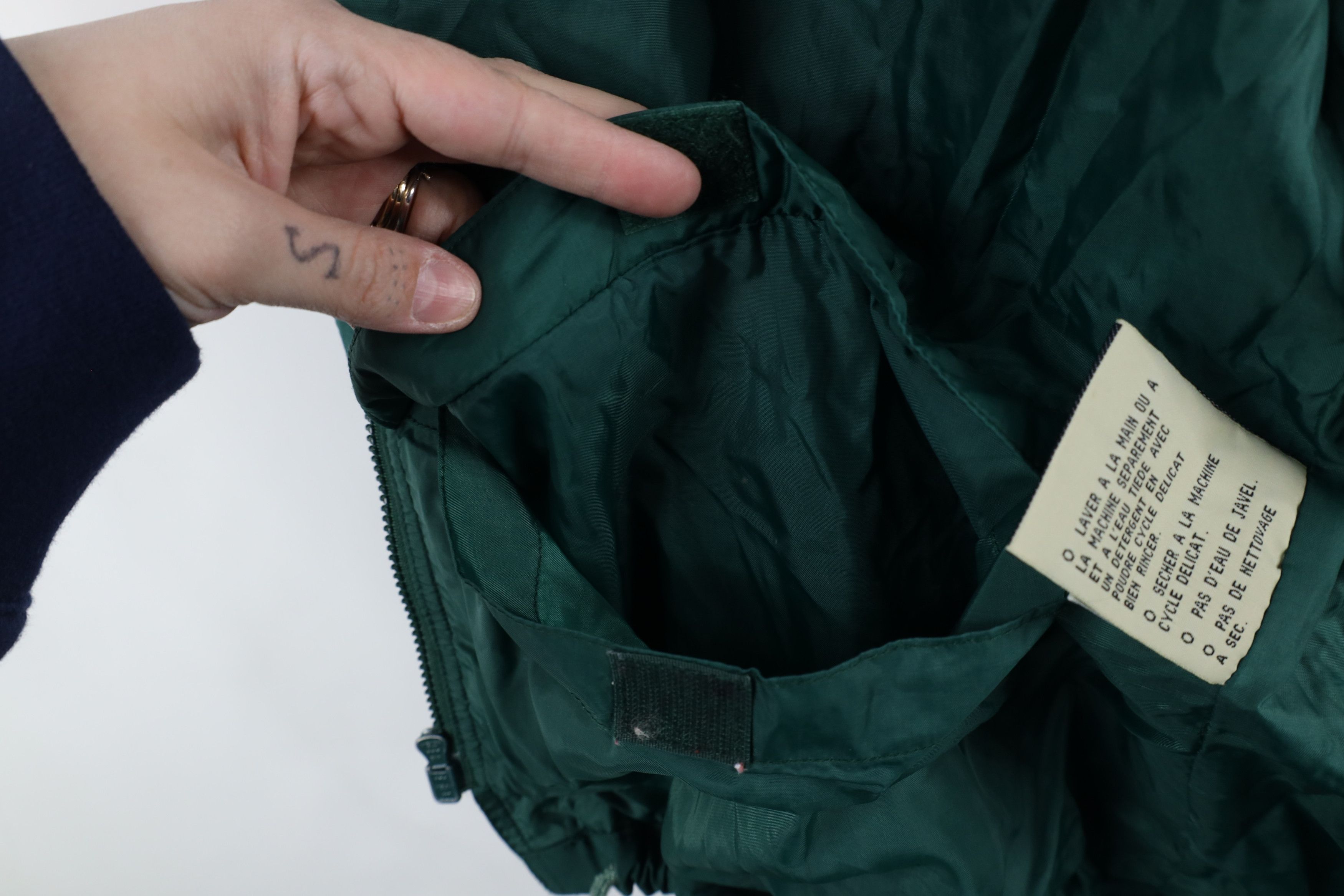 Eddie Bauer × Vintage Vintage 90s Eddie Bauer Waterproof Hooded Rain Jacket Size XL / US 12-14 / IT 48-50 - 14 Thumbnail