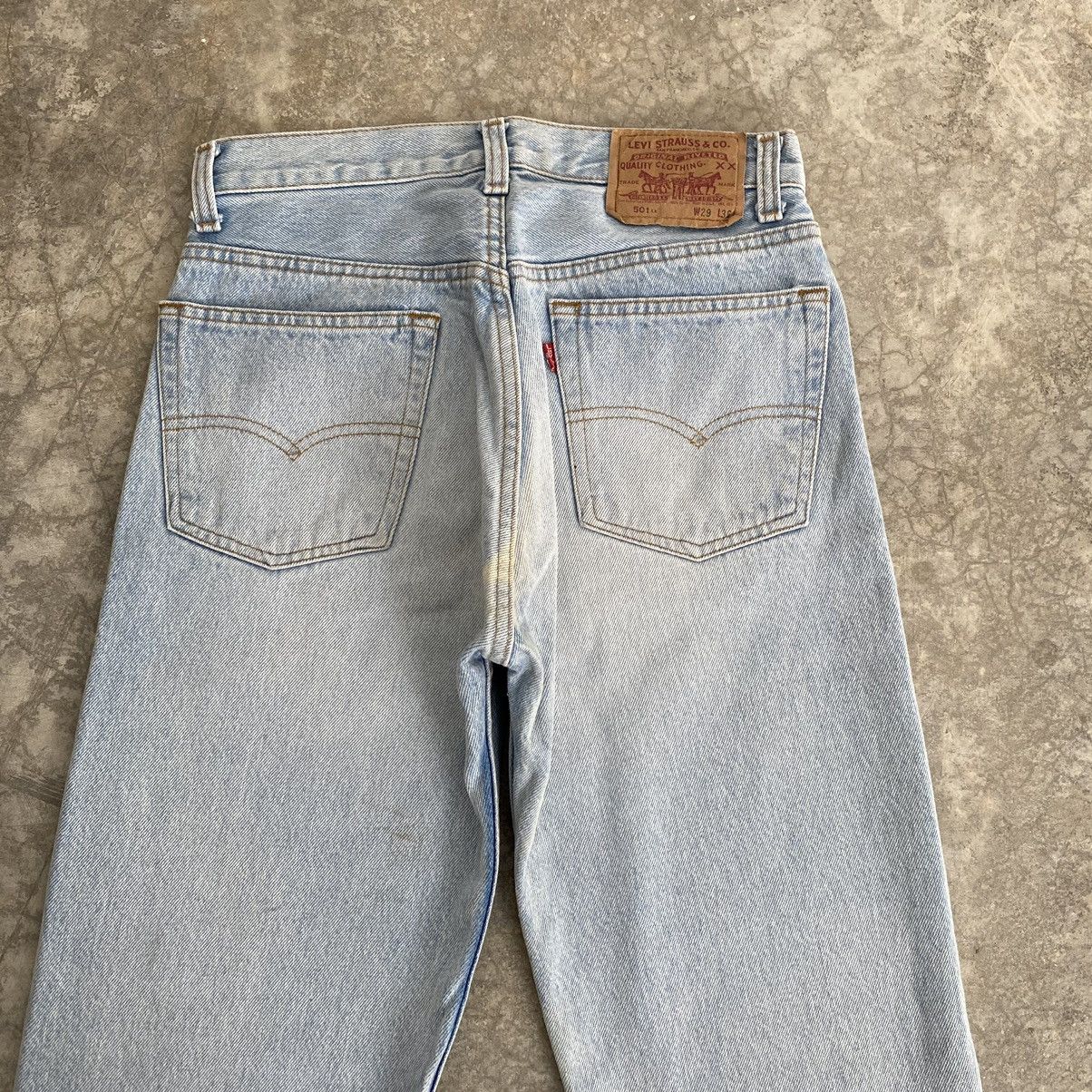 Levi's Size 27x29.5 Vintage 1990 Levis 501 Light Blue Denim Jeans Size US 27 - 20 Thumbnail