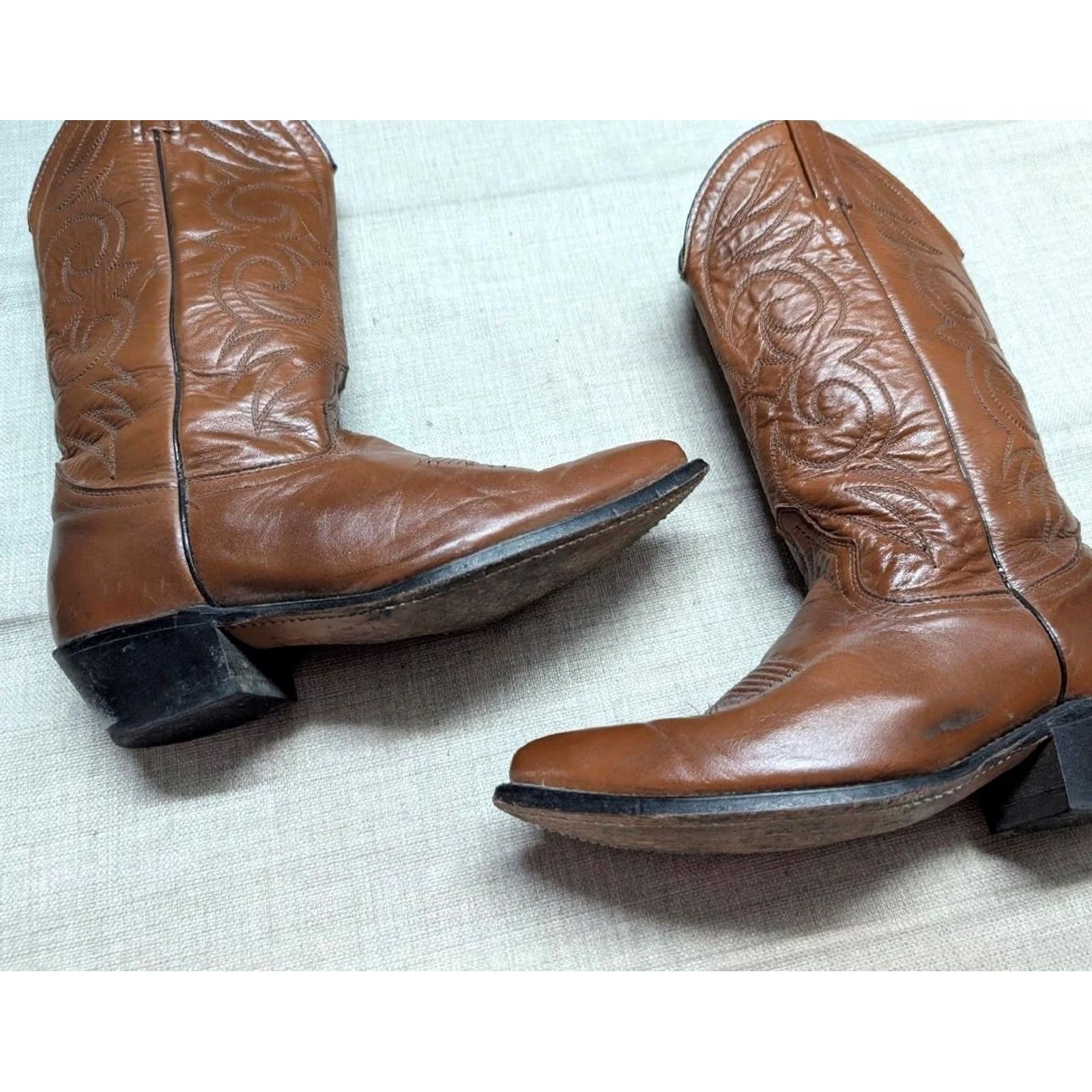 Dan Post VINTAGE Western leather COWBOY BOOTS Dan Post Mens 9 D Brown Leather 14" tall Mens Boots 1980s Size US 9 / EU 42 - 3 Thumbnail