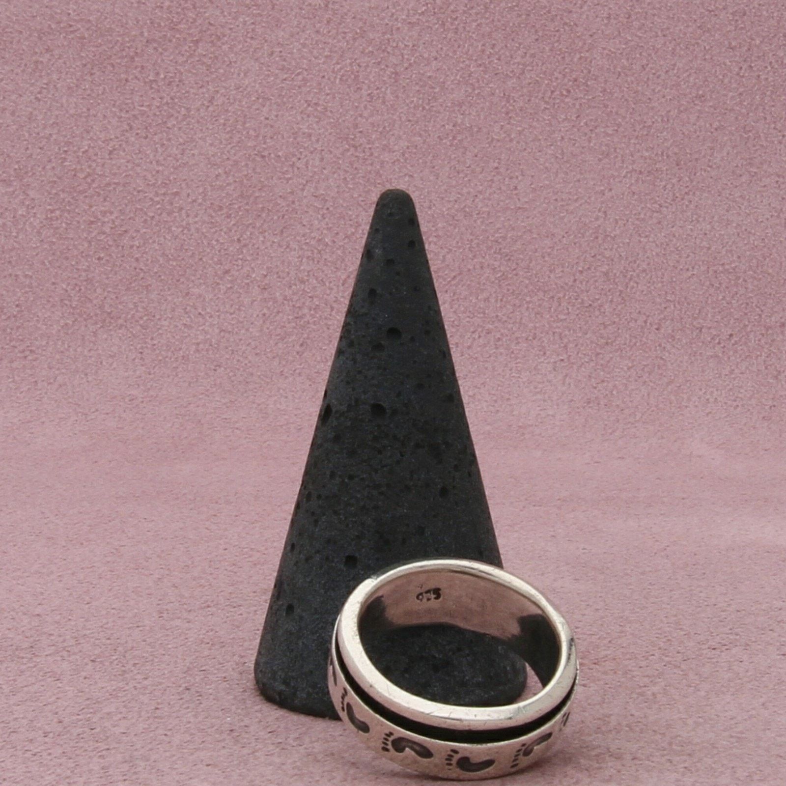 Sterling Silver sterling silver foot prints spinner band ring size 7.5 Size ONE SIZE - 5 Thumbnail
