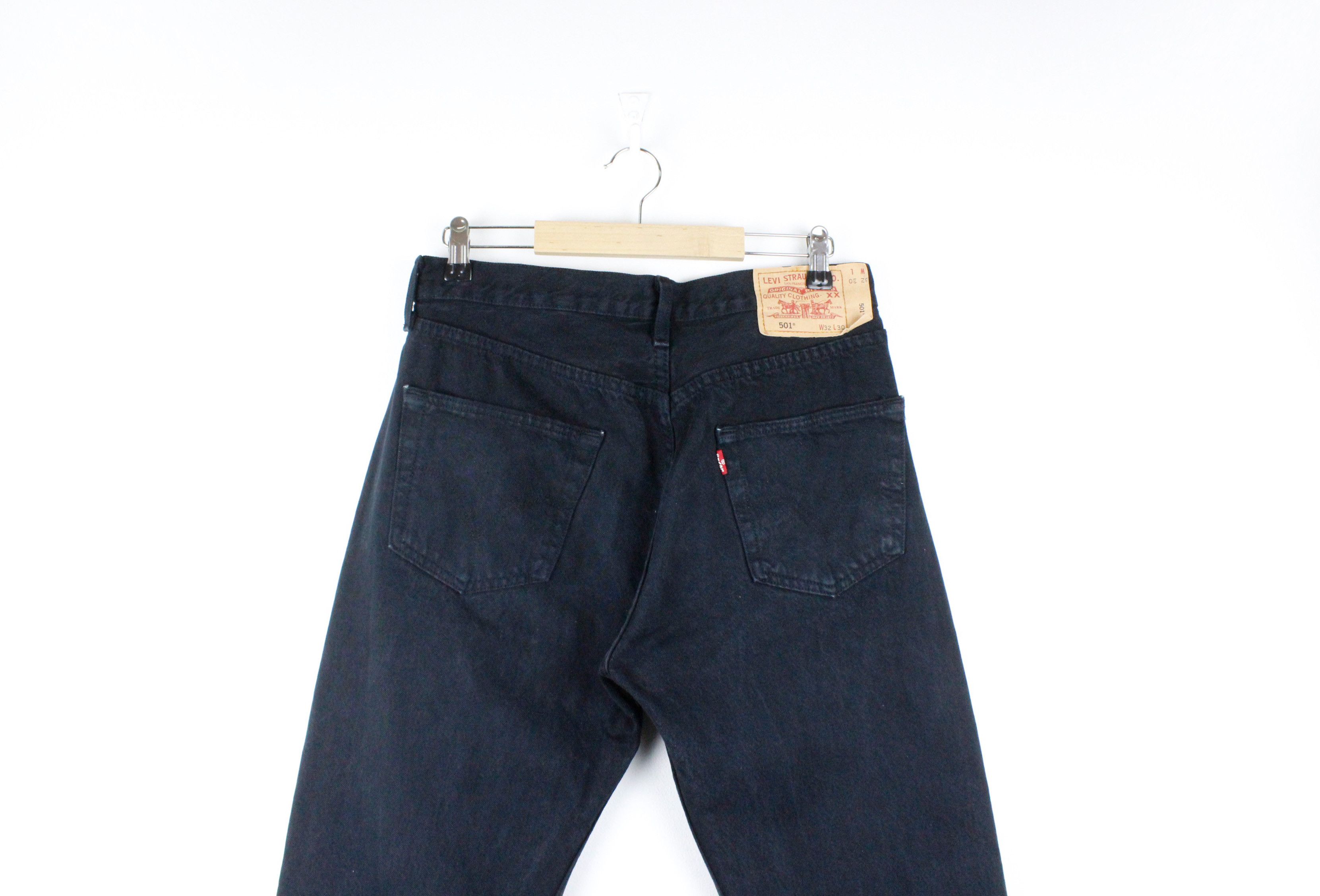 Levi's Vintage Levis 501 Red Tab Jeans Black Denim Pants Y2K Size US 32 / EU 48 - 4 Thumbnail