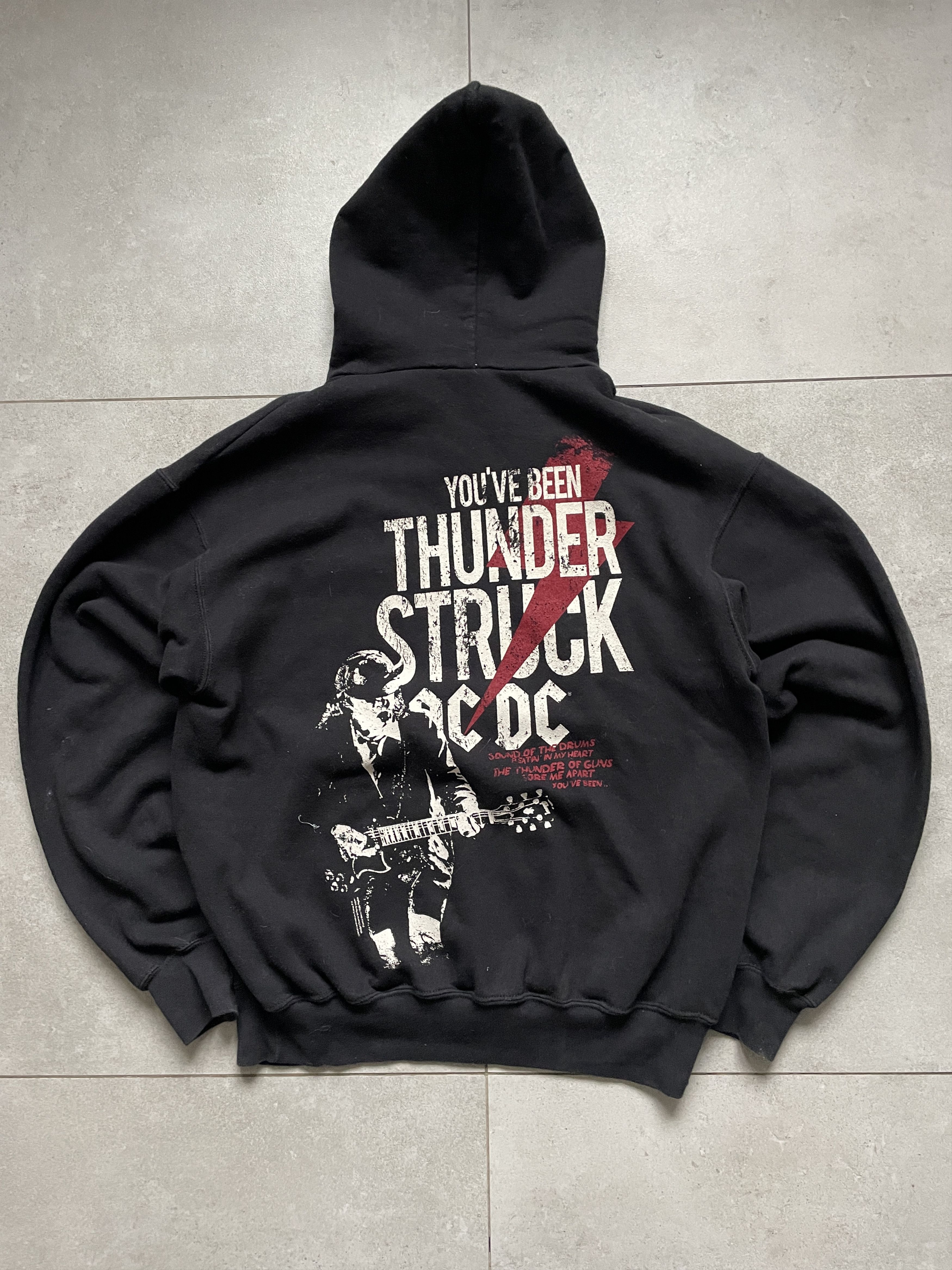 Band Tees Y2K AC/DC THUNDERSTRUCK BLACK VINTAGE METAL BAND HOODIE Size US M / EU 48-50 / 2 - 1 Thumbnail