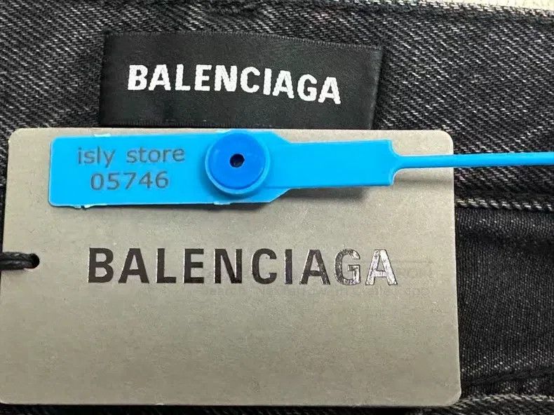 Balenciaga Balenciaga Small Letter Logo Dark Denim Long Pants Size US 32 / EU 48 - 4 Thumbnail