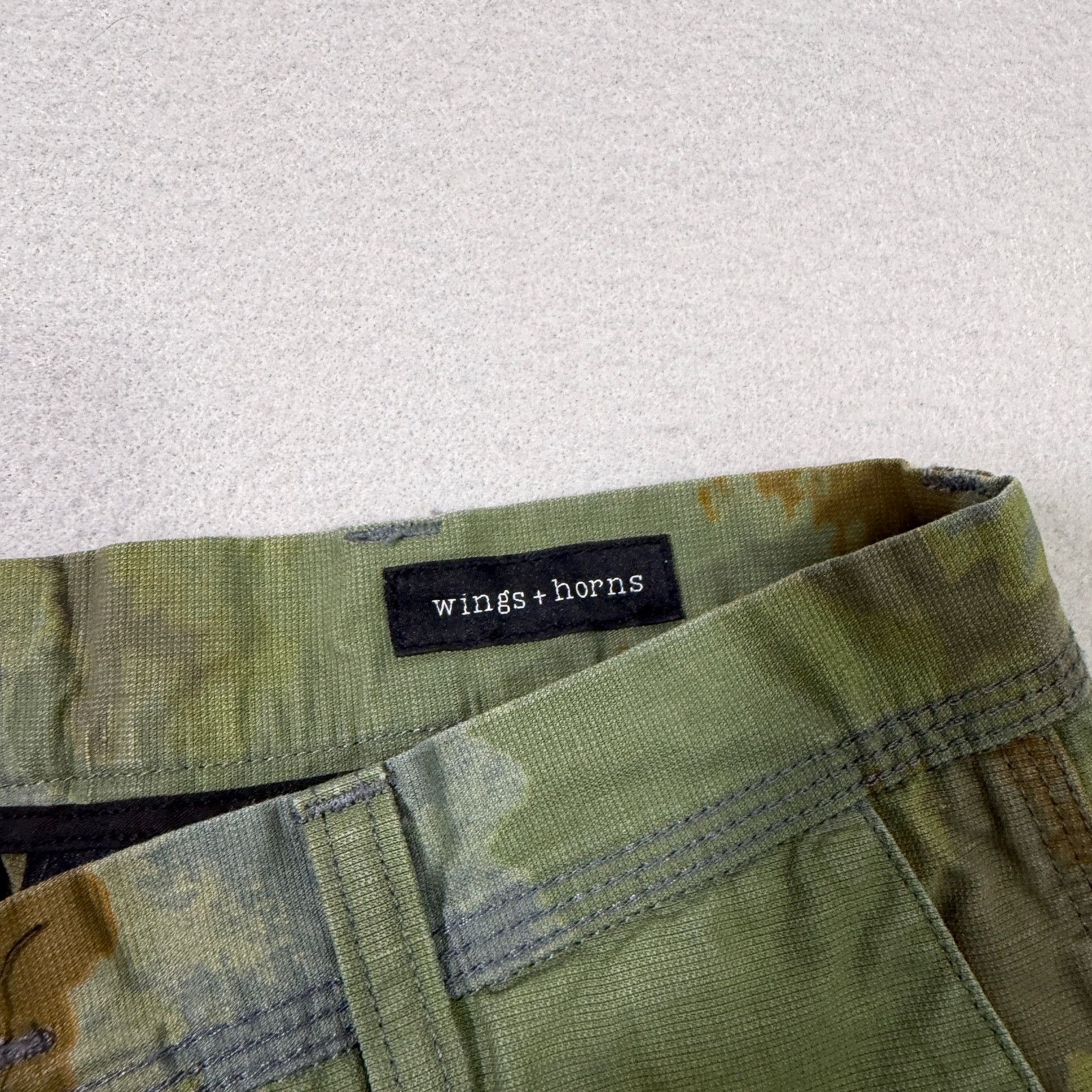 Wings + Horns Wings + Horns Camo Chino Pants Men's 30 (Fits 30x30) Green Size US 30 / EU 46 - 3 Thumbnail