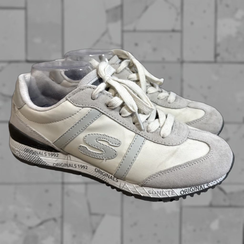 SKECHERS SKECHERS Air Cooled Memory Foam Athletic Gray Suede Synthetic Womens 9 Size ONE SIZE - 1 Thumbnail