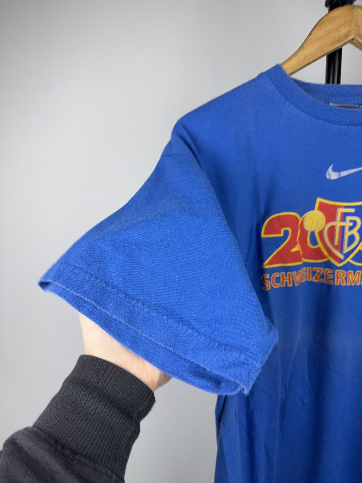 Nike Nike FC Basel 2002 Schweizermeister Soccer Faded T Shirt XL Size US XL / EU 56 / 4 - 2 Thumbnail