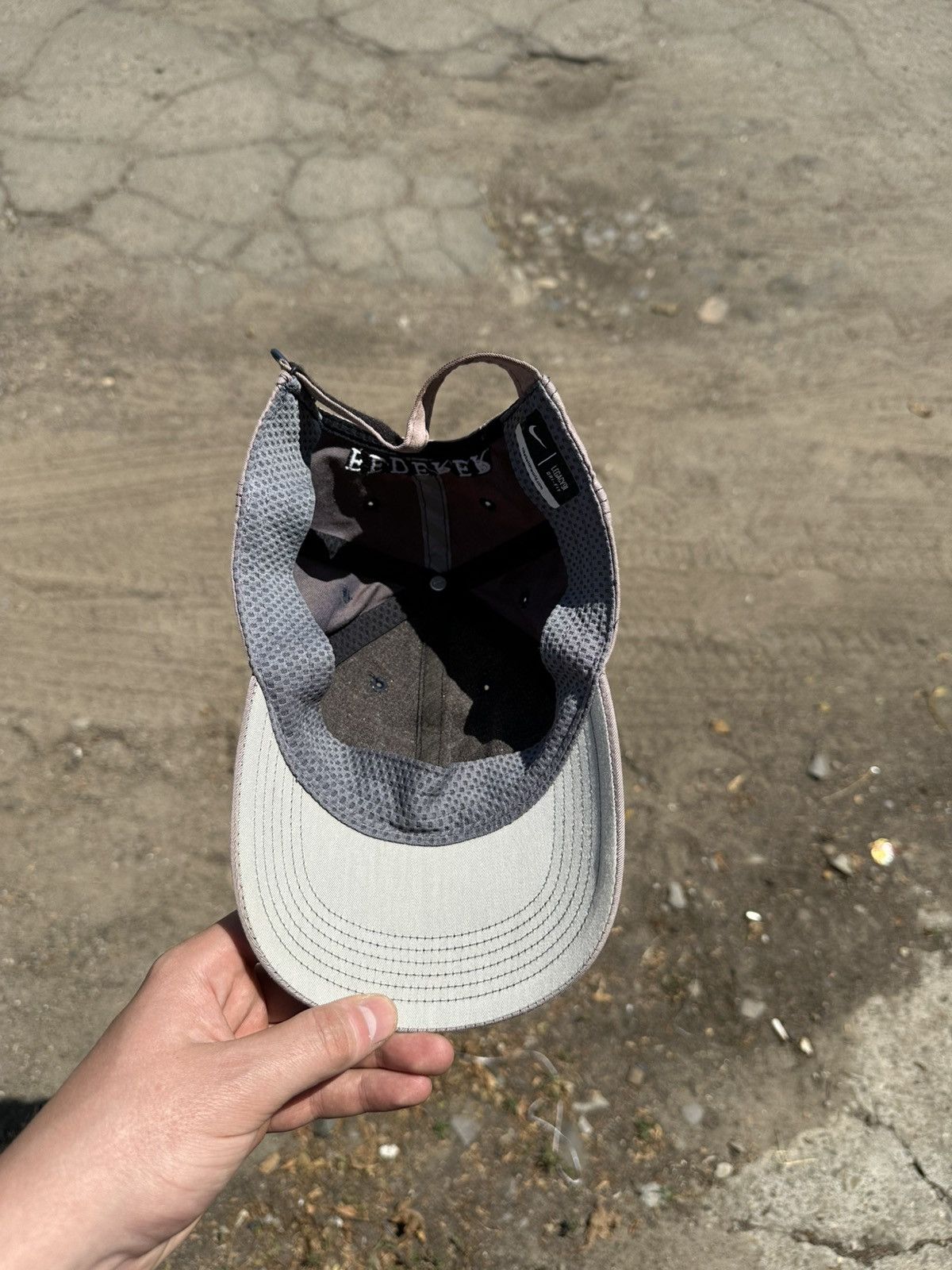 Nike Vintage Nike Roger Federer Cap Y2K Distressed Hats Size ONE SIZE - 6 Thumbnail
