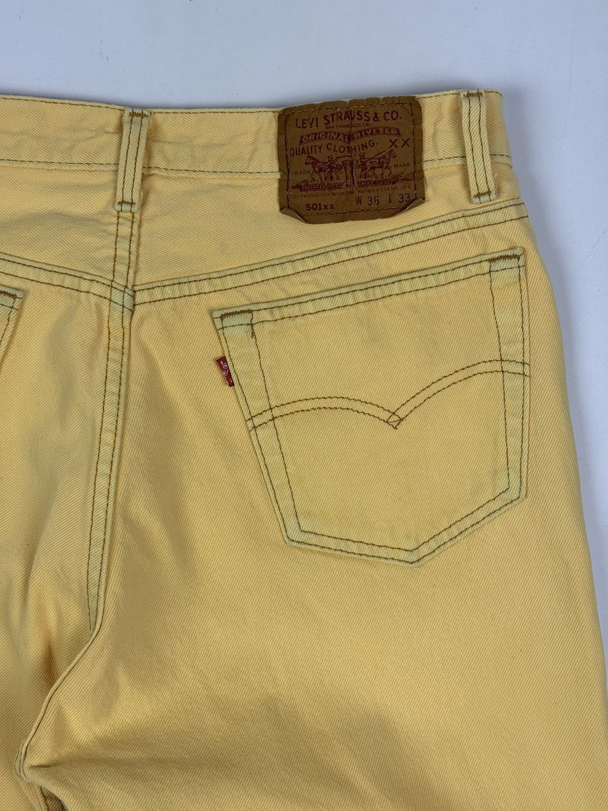 Levi's 1990’s Distressed Levi’s 501xx Yellow Denim Jeans Pants Size US 36 / EU 52 - 21 Thumbnail