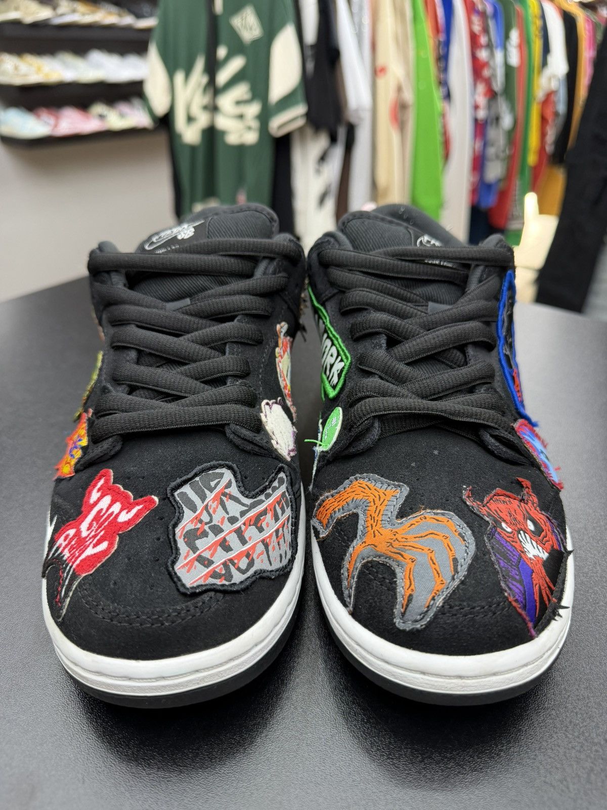 Nike Size 9 - Nike SB Dunk Low Neckface Size US 9 / EU 42 - 2 Thumbnail