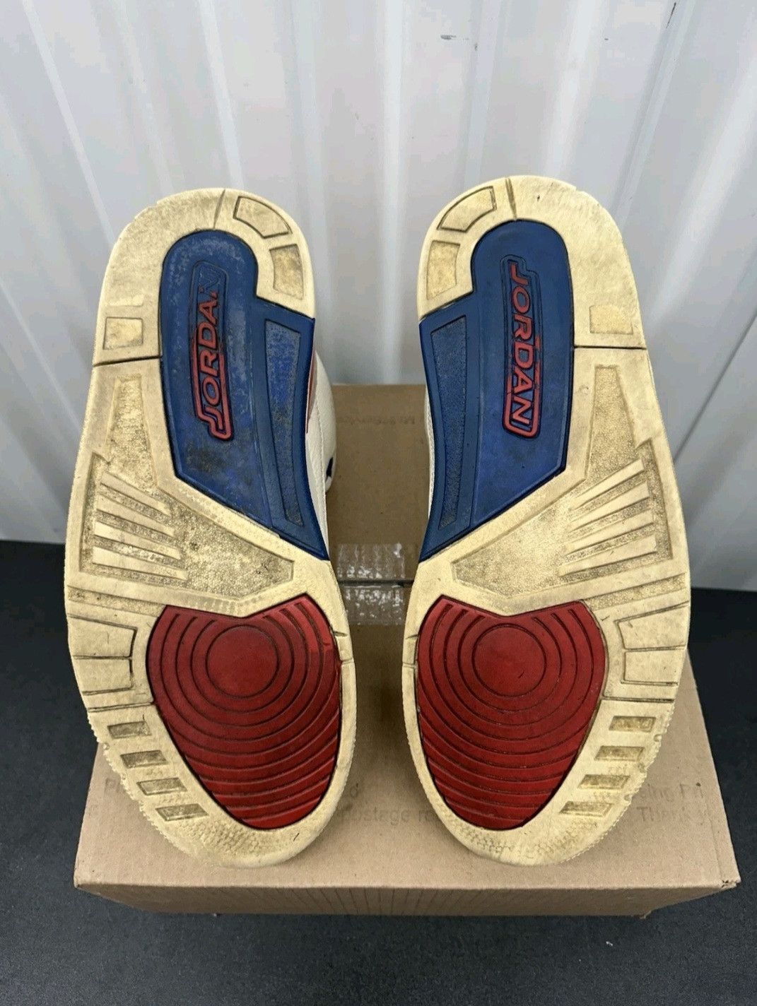 Jordan Brand Nike Air Jordan Retro 3 International Flight Size 10.5 Men Size US 10.5 / EU 43-44 - 6 Thumbnail