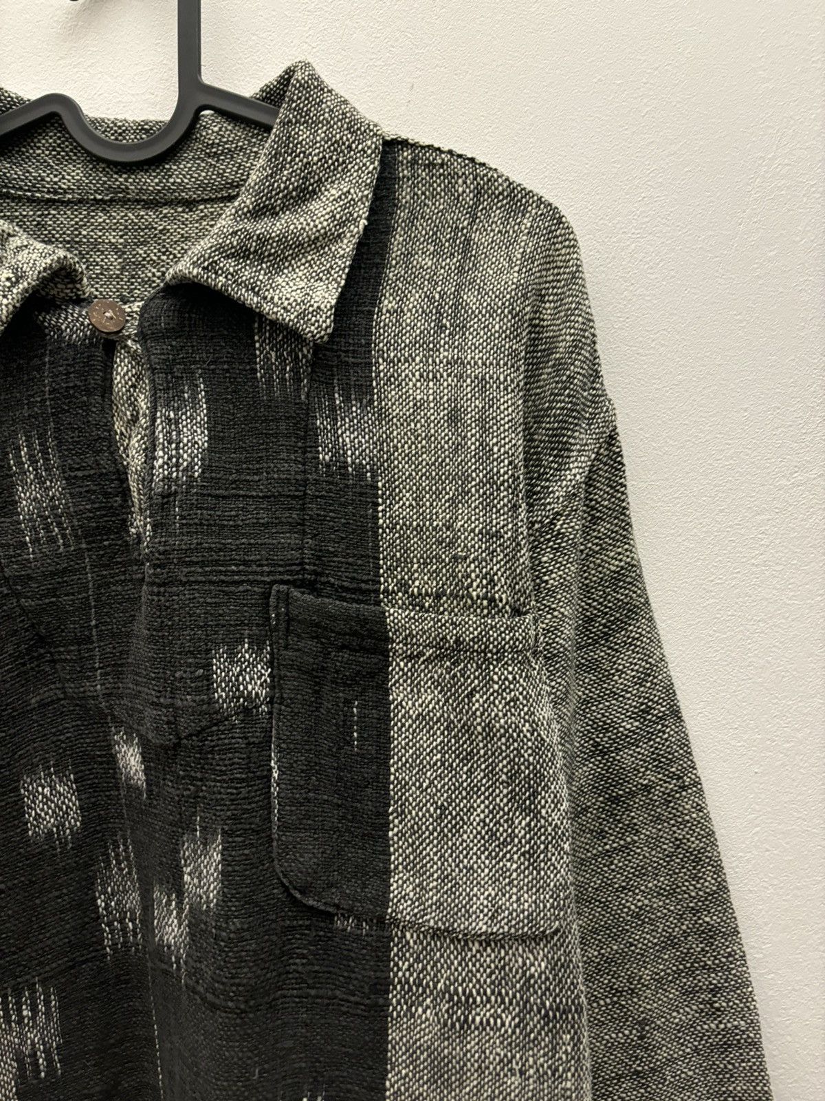Japanese Brand Vintage Japanese Hand Knitted Avant Garde Shirt Size US L / EU 52-54 / 3 - 4 Thumbnail
