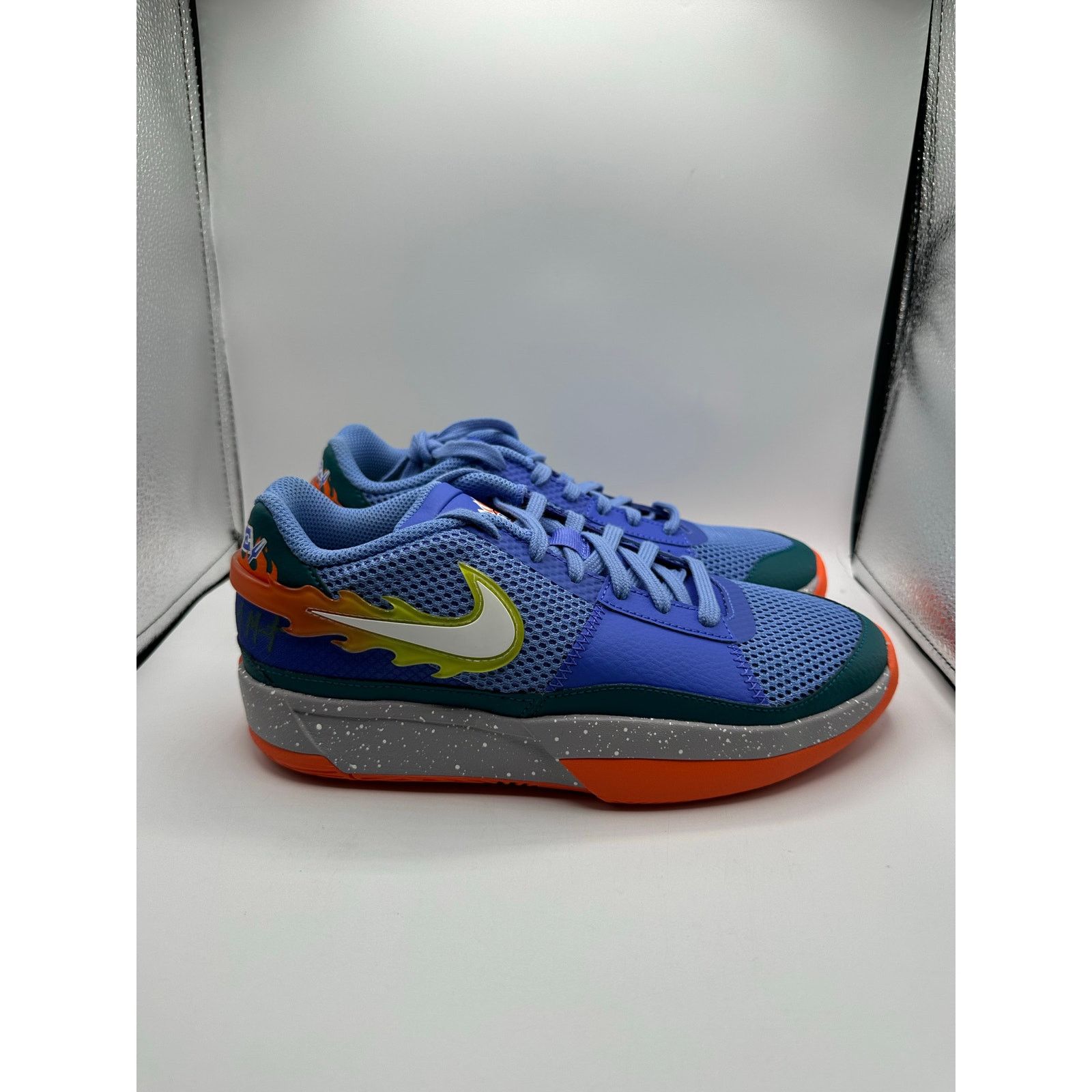 Nike Nike Ja 1 GS “Backyard BBQ” size 6.5y Size US 6.5 / EU 39-40 - 3 Thumbnail