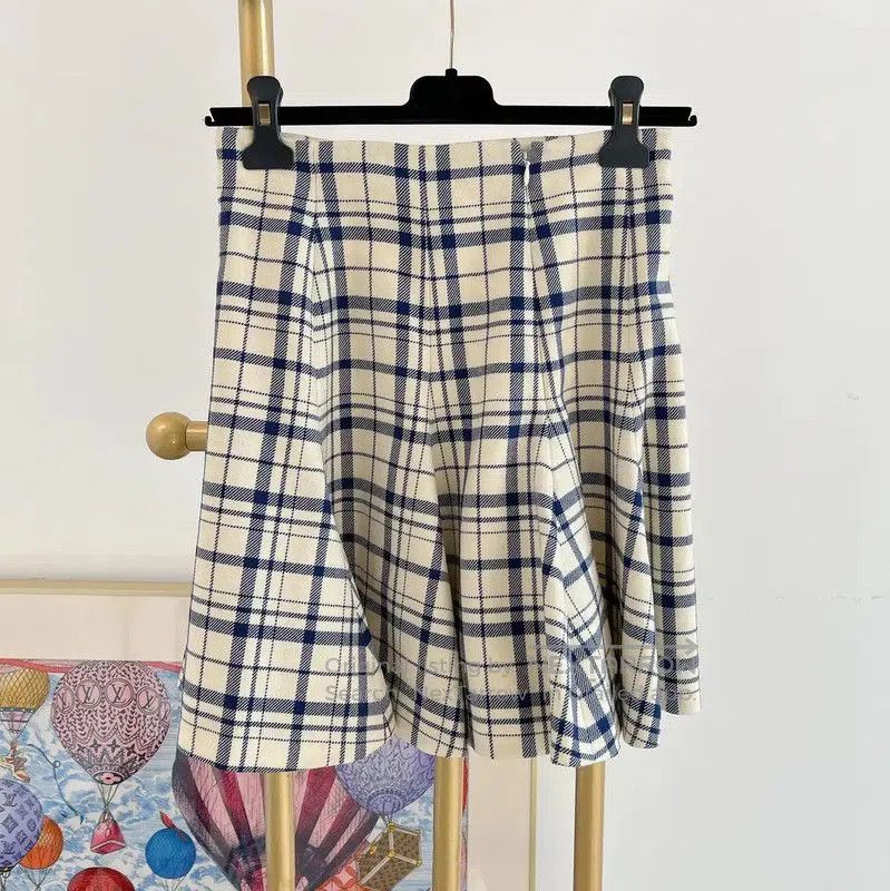 Dior Dior Checkered Wool Mini Skirt for Women . Size 22" - 1 Thumbnail