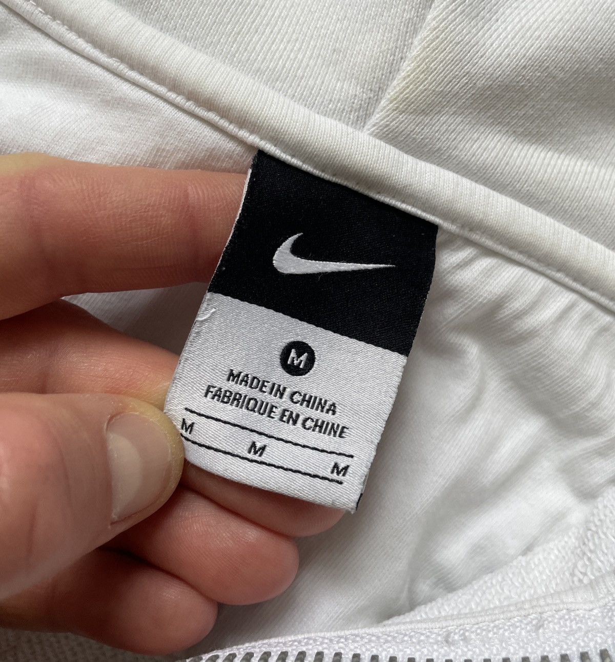 Nike × Vintage Vintage Nike Juventus White Zip Hoodie Size US M / EU 48-50 / 2 - 16 Thumbnail