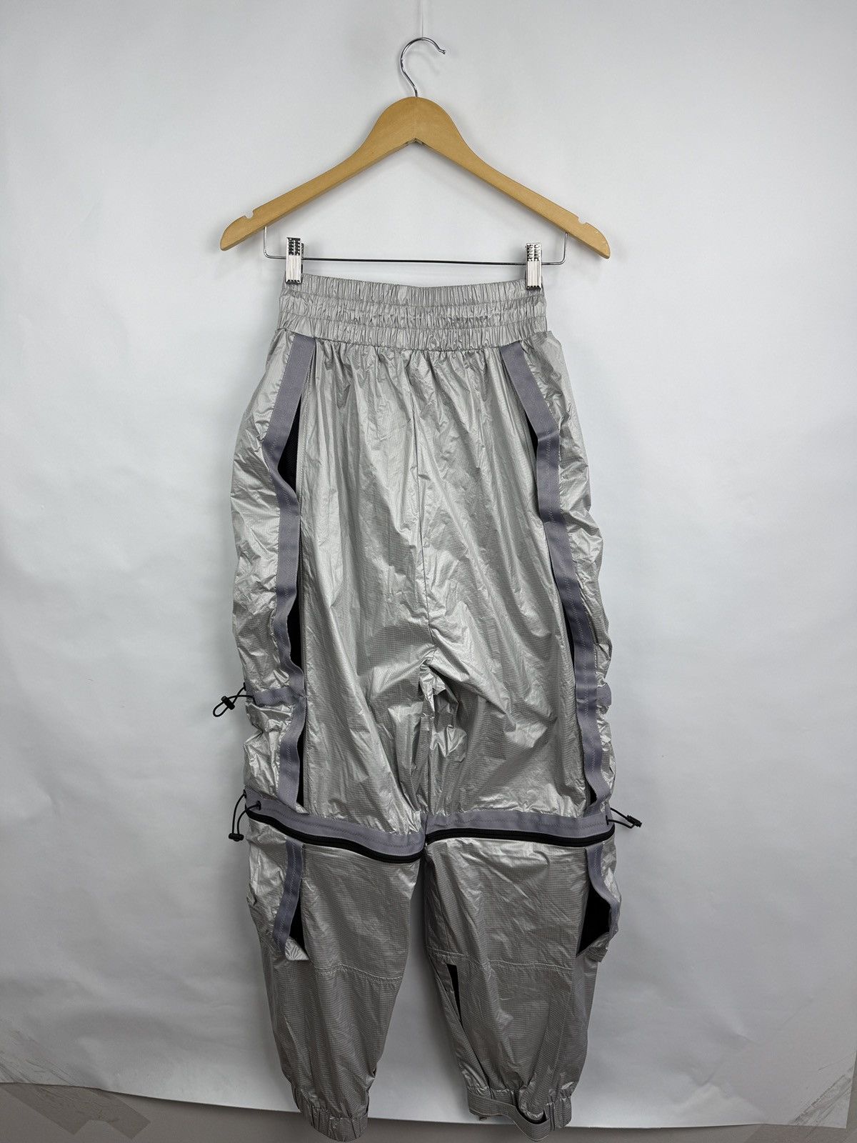 MCM ❗️NEW 🇮🇹 MCM 2/1 Convertible Cargo Pants Shorts Zip Off Unisex Size US 38 / EU 54 - 19 Thumbnail