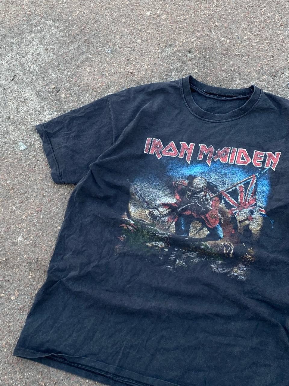 Band Tees × Vintage Faded Iron Maiden The Trooper Heavy Metal Band Tee Size M Size US M / EU 48-50 / 2 - 3 Thumbnail