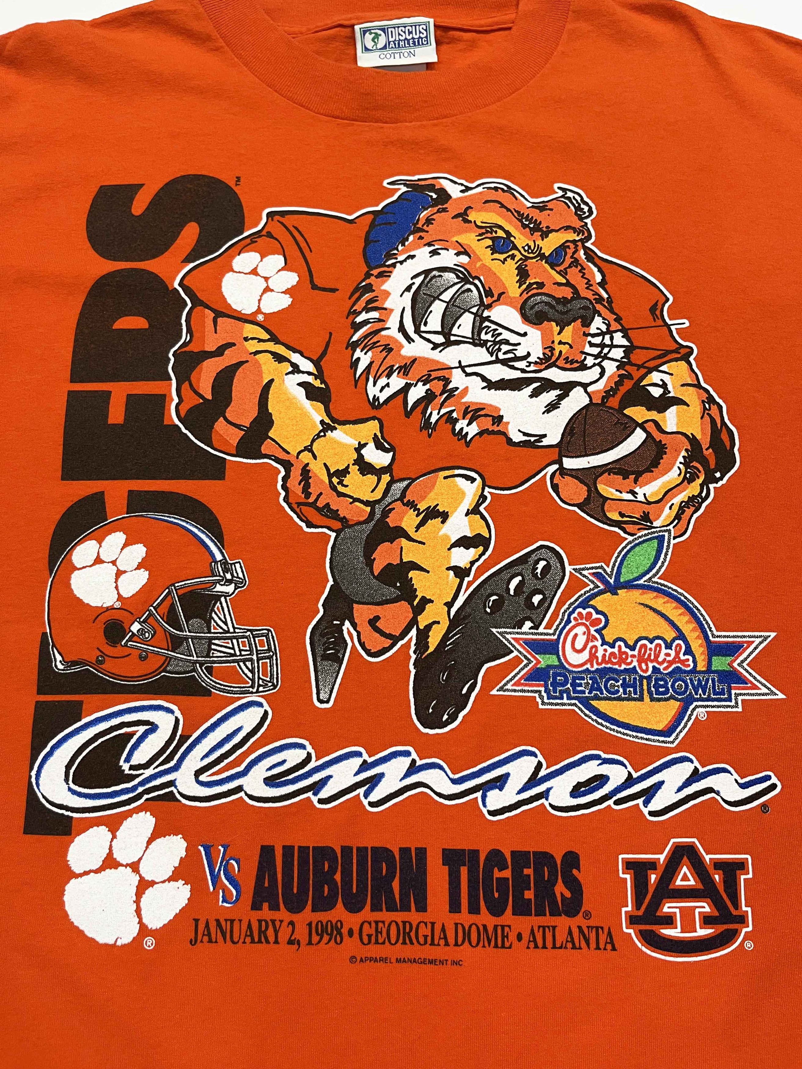 Vintage Vintage Discus NCAA Clemson Tigers Peach Bowl T-Shirt Size US XXL / EU 58 / 5 - 2 Thumbnail