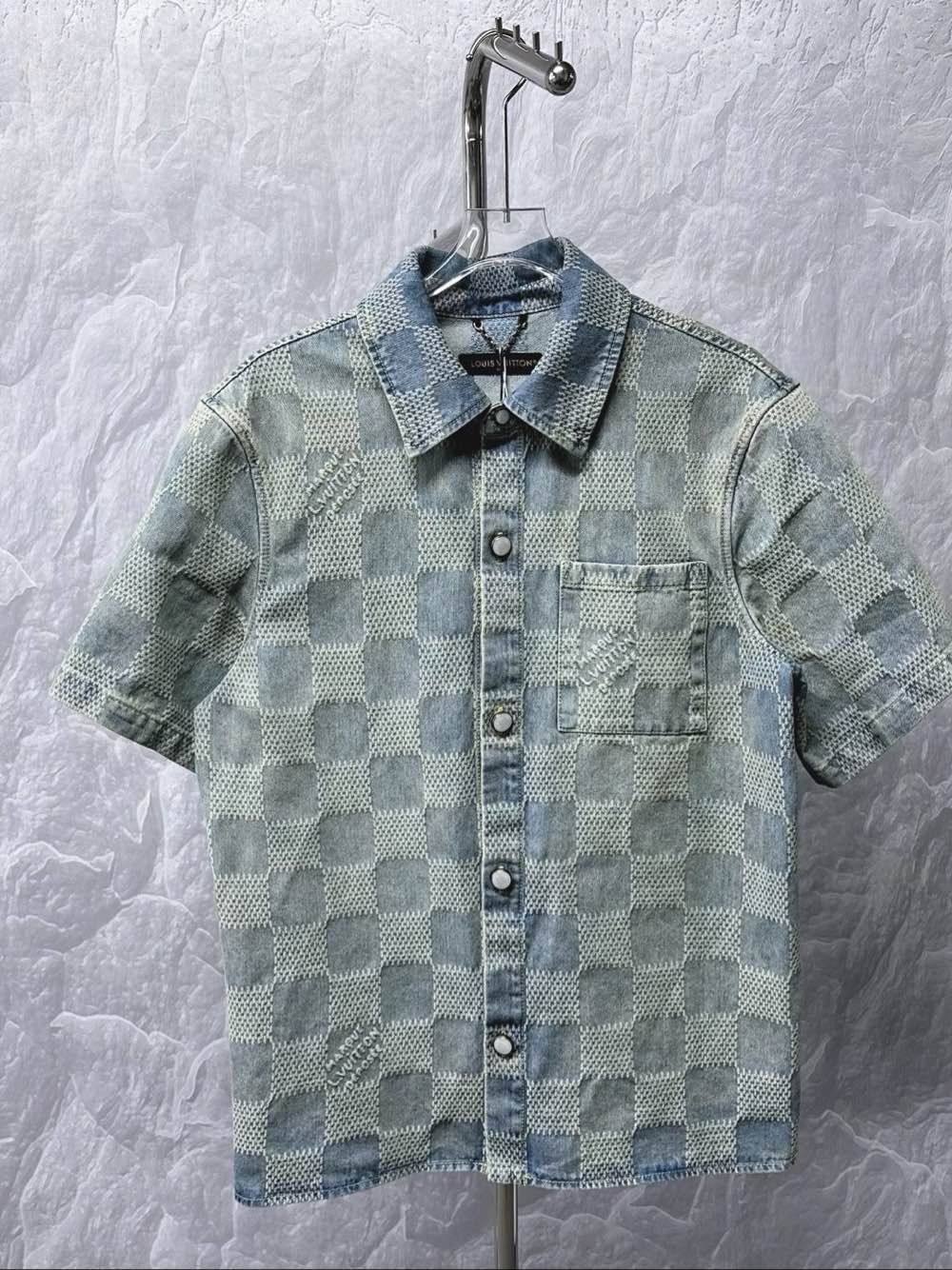 Louis Vuitton Louis Vuitton Damier Check Short Sleeve Shirt Size L Size US L / EU 52-54 / 3 - 1 Thumbnail