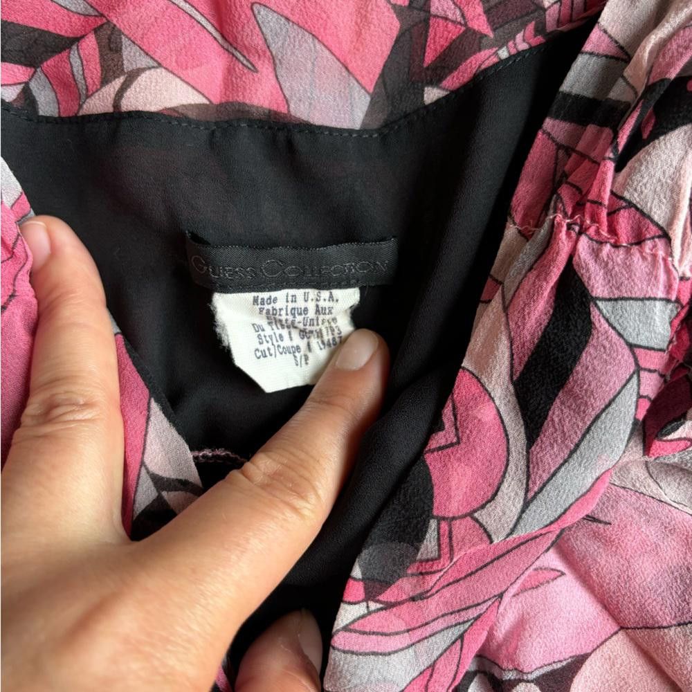 Guess Y2K guess skirt Size 28" / US 6 / IT 42 - 3 Thumbnail