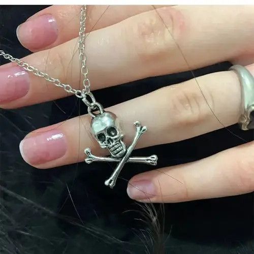 Jewelry Fashion Skull Pendant Necklace Size ONE SIZE - 3 Thumbnail