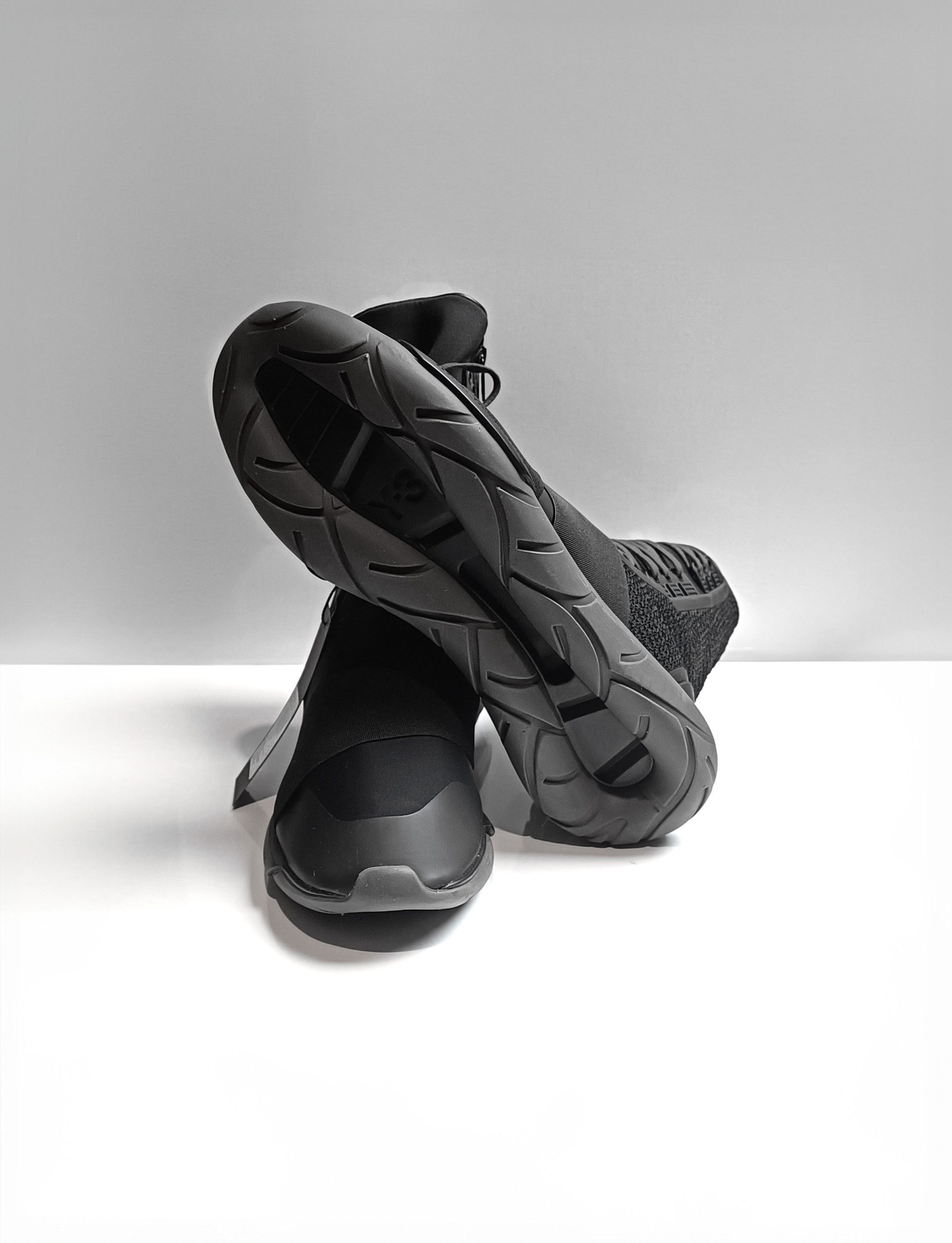 Adidas × Y-3 × Yohji Yamamoto Adidas Y-3 Qasa Boot 'Core Black' CG3188 Size US 12 / EU 45 - 11 Thumbnail