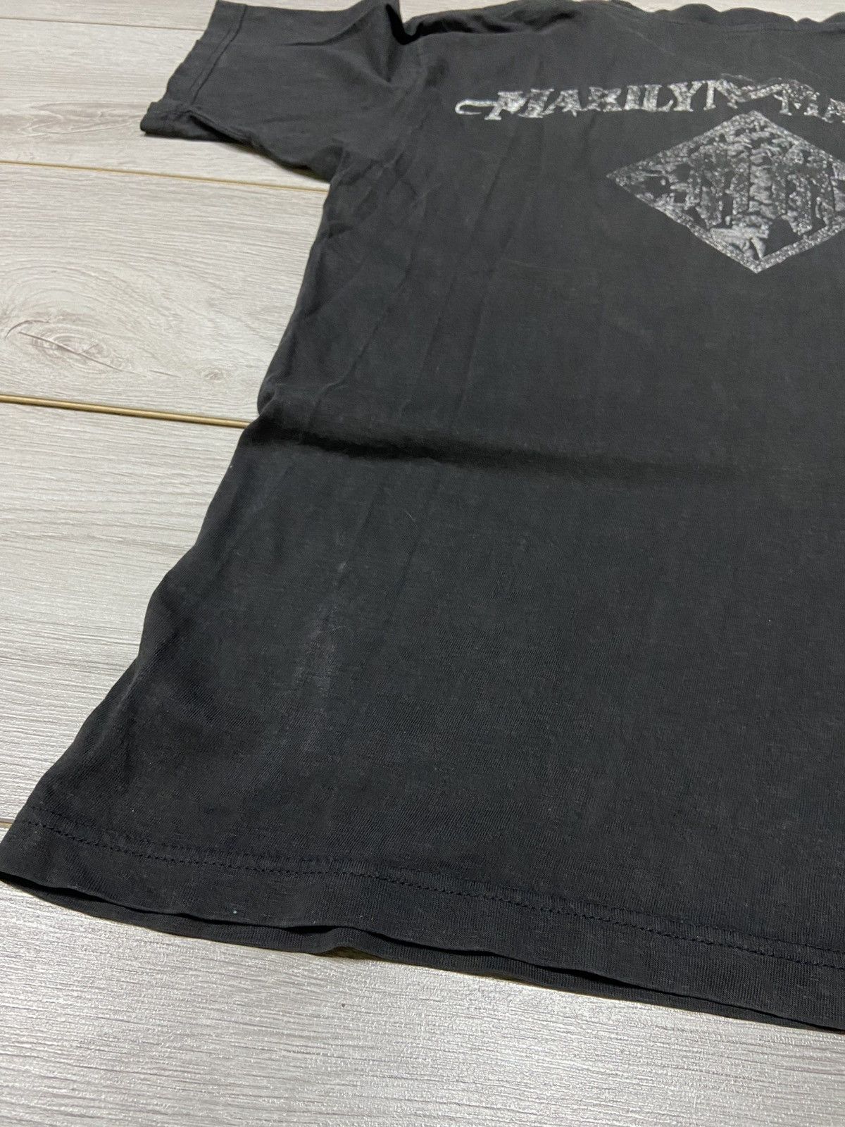 Band Tees Marilyn Manson unsafe 2002 vintage t-shirt Size US L / EU 52-54 / 3 - 7 Thumbnail