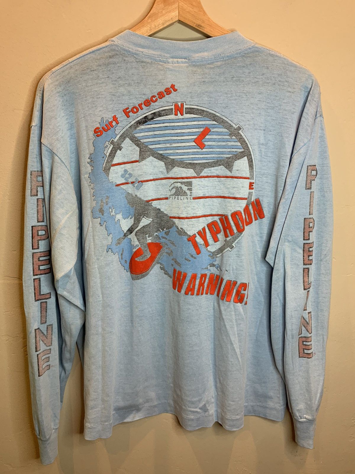Vintage *RARE* Vintage 70s Pipeline Surf Forecast Typhoon LS T-Shirt Size US L / EU 52-54 / 3 - 1 Thumbnail