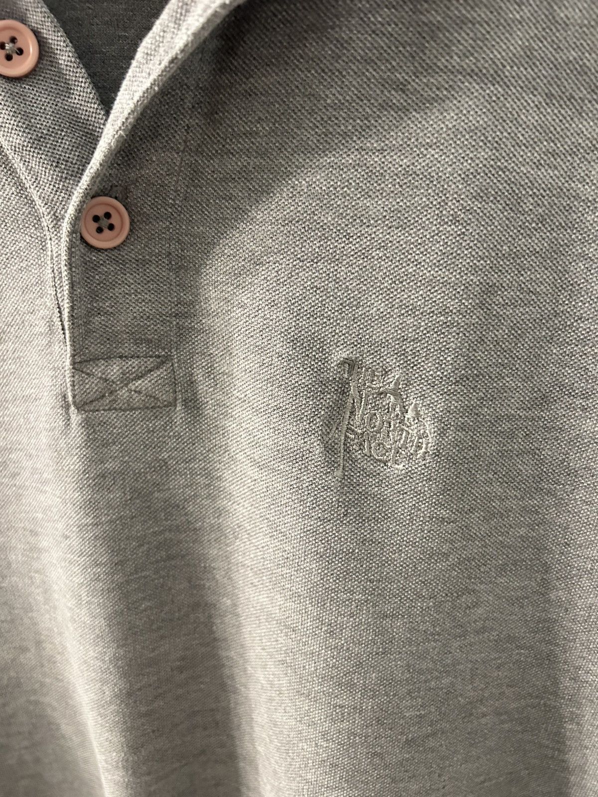 The North Face VTG The North Face Mens Grey Polo Shirt - Size M Size US M / EU 48-50 / 2 - 6 Thumbnail