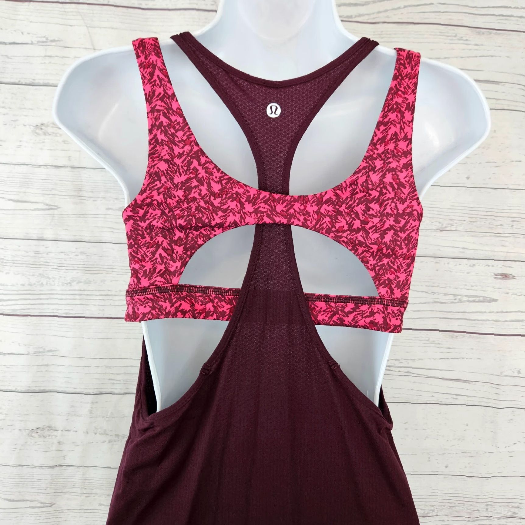 Lululemon Lululemon Womens Tank Top Sz 8 Burgundy Pink Layered Multicolor Activewear Tank Women's Size 8 Sleeveless Pullover Size M / US 6-8 / IT 42-44 - 4 Thumbnail