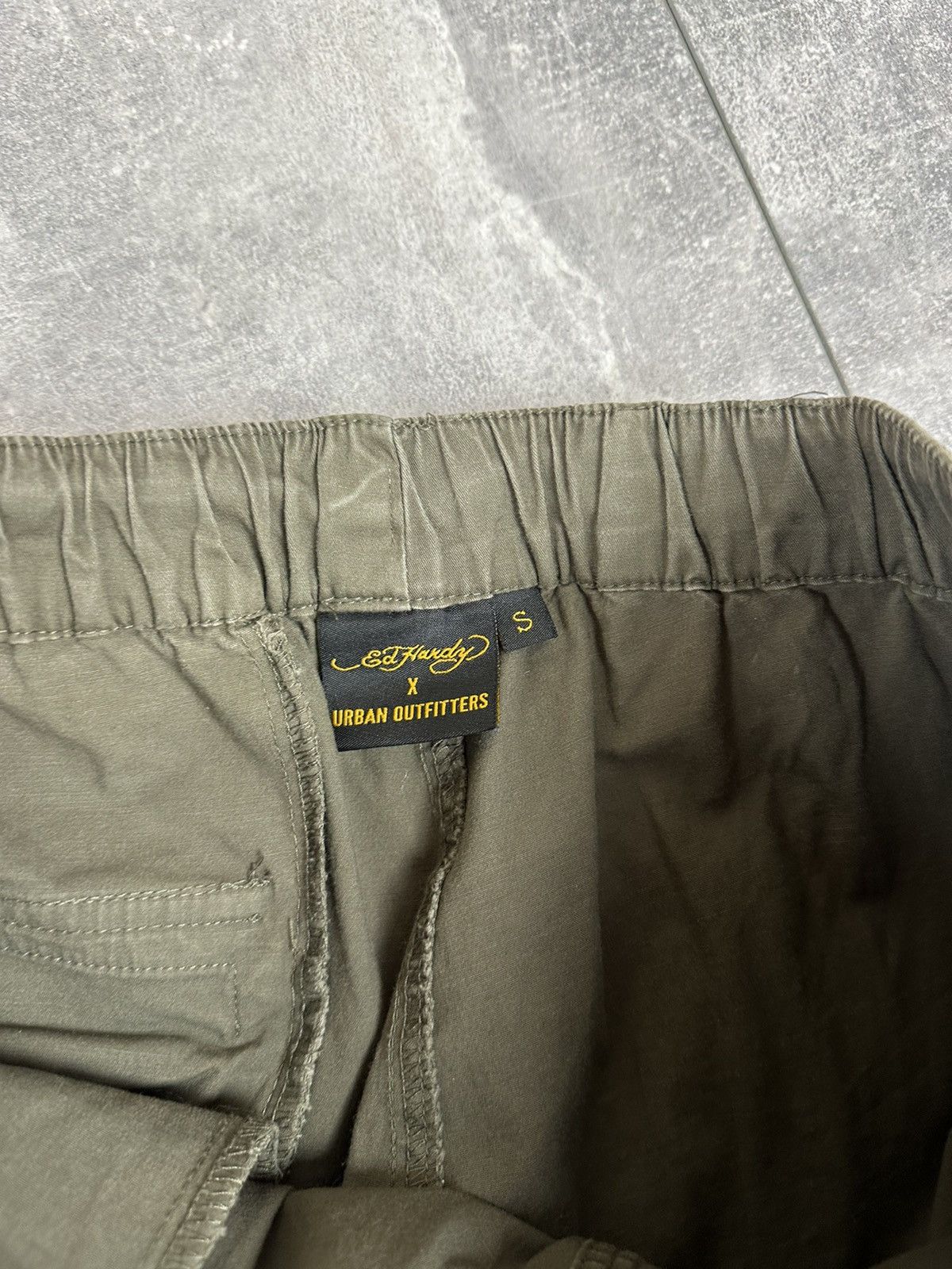 Ed Hardy Ed Hardy X Urban Outfitters Japanese Cargo Dragon Pants Size US 30 / EU 46 - 15 Thumbnail