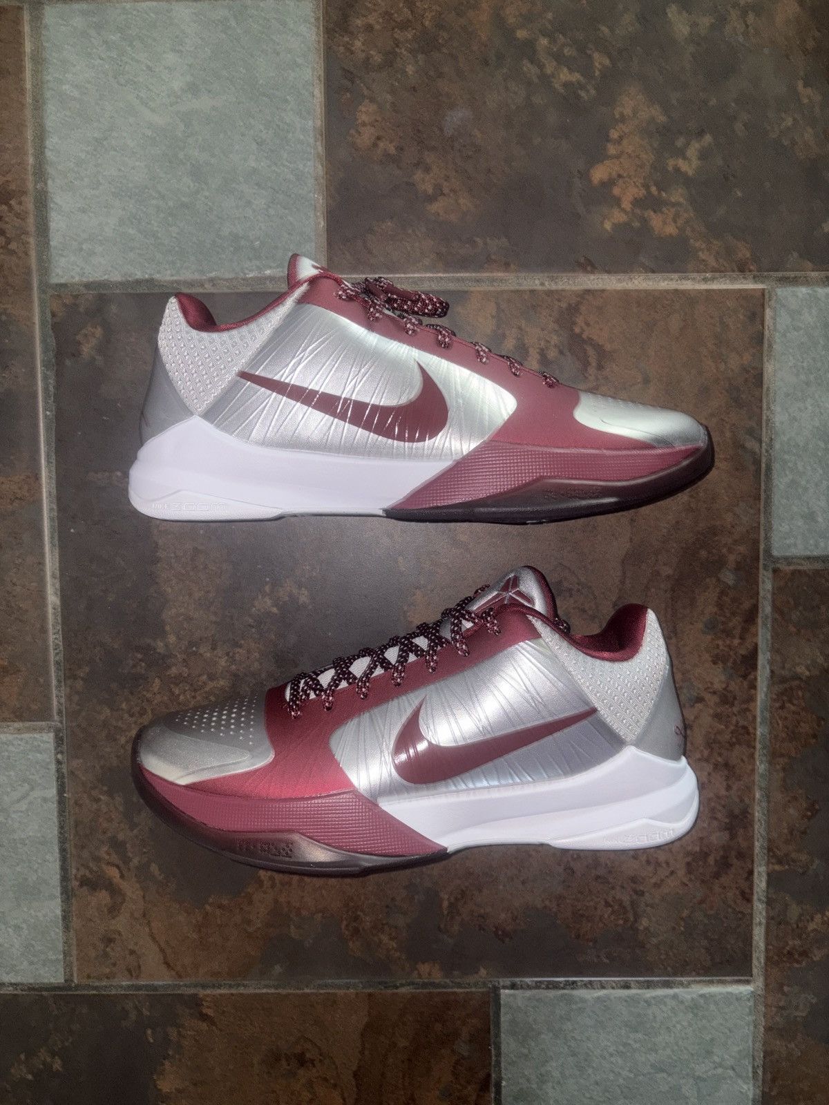 Nike Nike Kobe 5 Protro “Lower Merion Aces Away (2026)” Size 8.5 Size US 8.5 / EU 41-42 - 1 Thumbnail