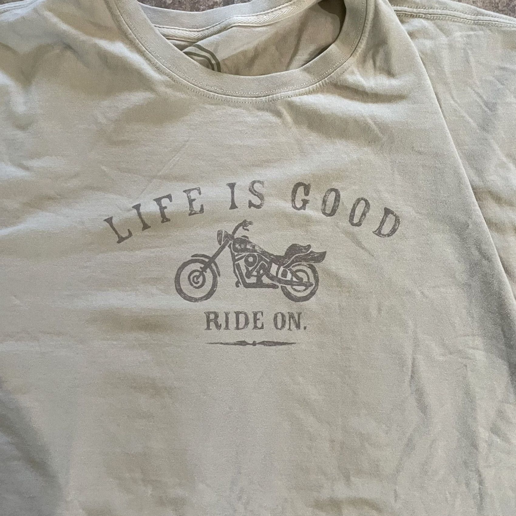 Life is Good Life Is Good Long Sleeve Beige Mens XXL Shirt Size US XXL / EU 58 / 5 - 3 Thumbnail