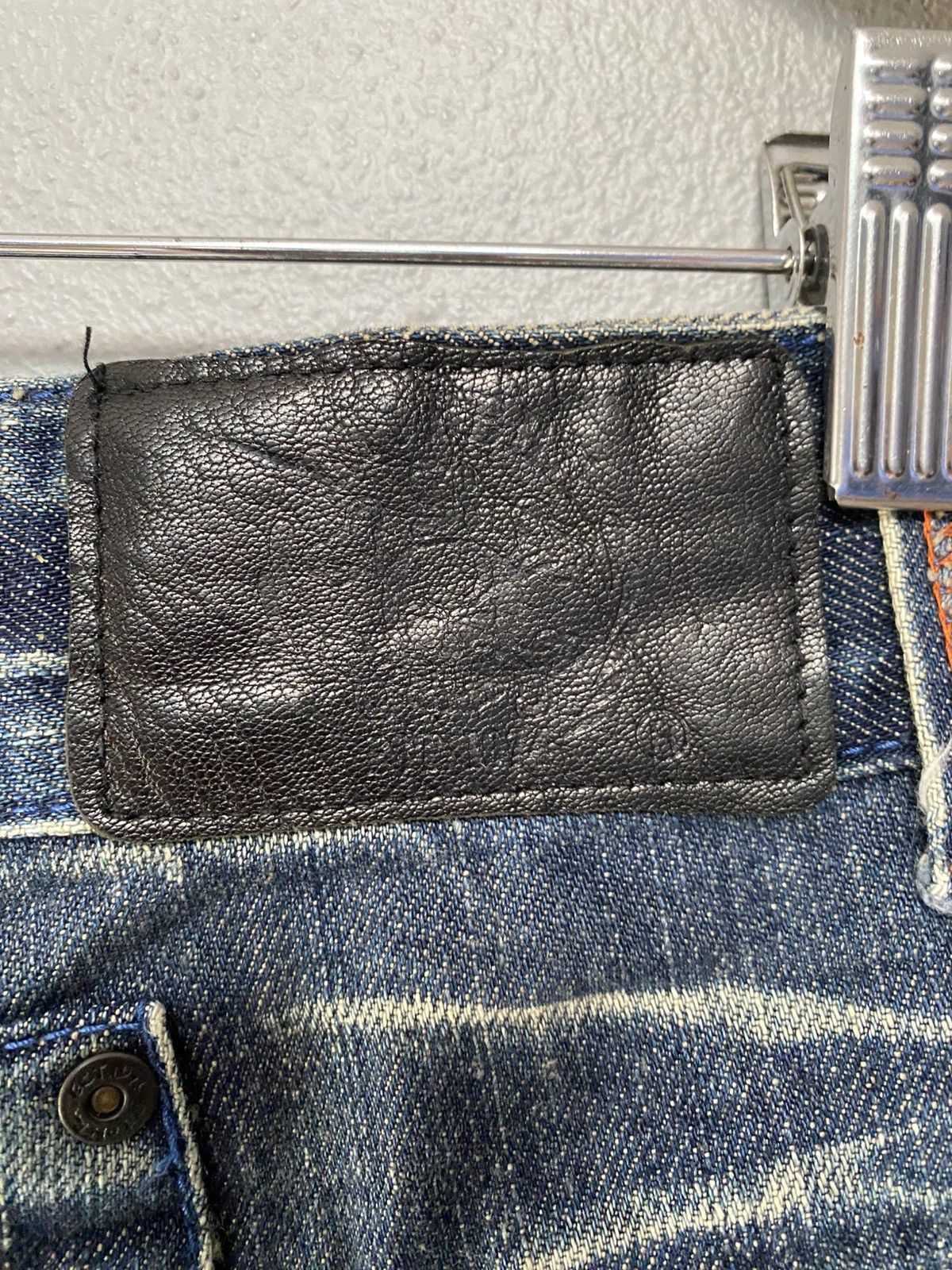 Japanese Brand Rioberra straight cut bleach jeans Size US 31 - 5 Thumbnail