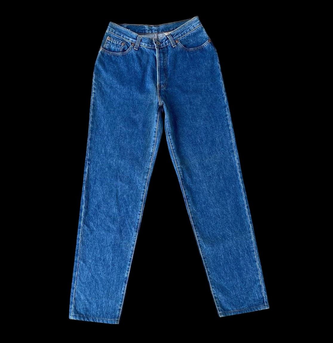 Levi's Vintage Clothing VINTAGE LEVIS 501 WOMEN W28X29.5"-J8-22 Size US 28 / EU 44 - 1 Thumbnail