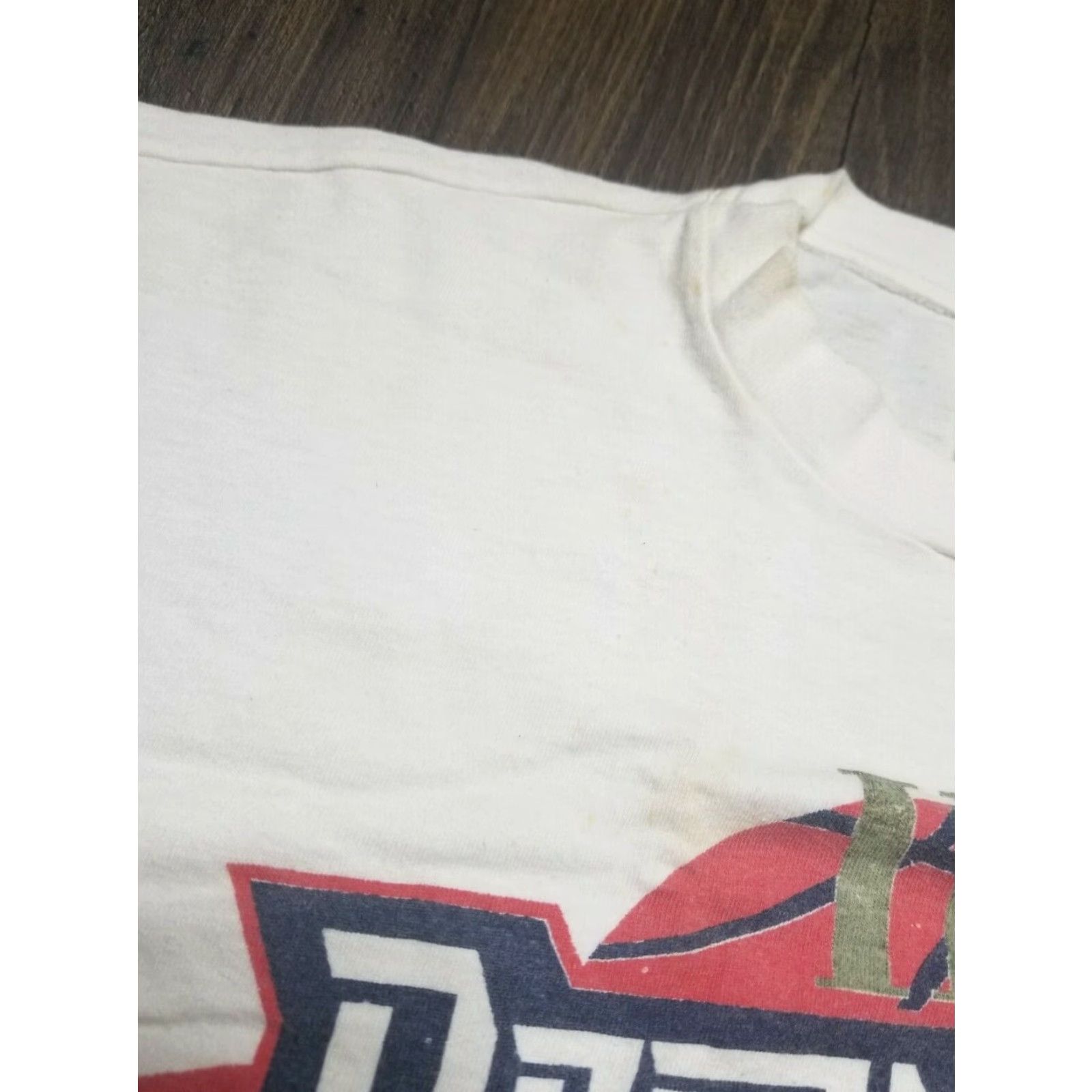 Vintage VINTAGE 1996 USA Dream Team T Shirt XL White Basketball Short Sleeve Distressed Mens Size US XL / EU 56 / 4 - 7 Thumbnail