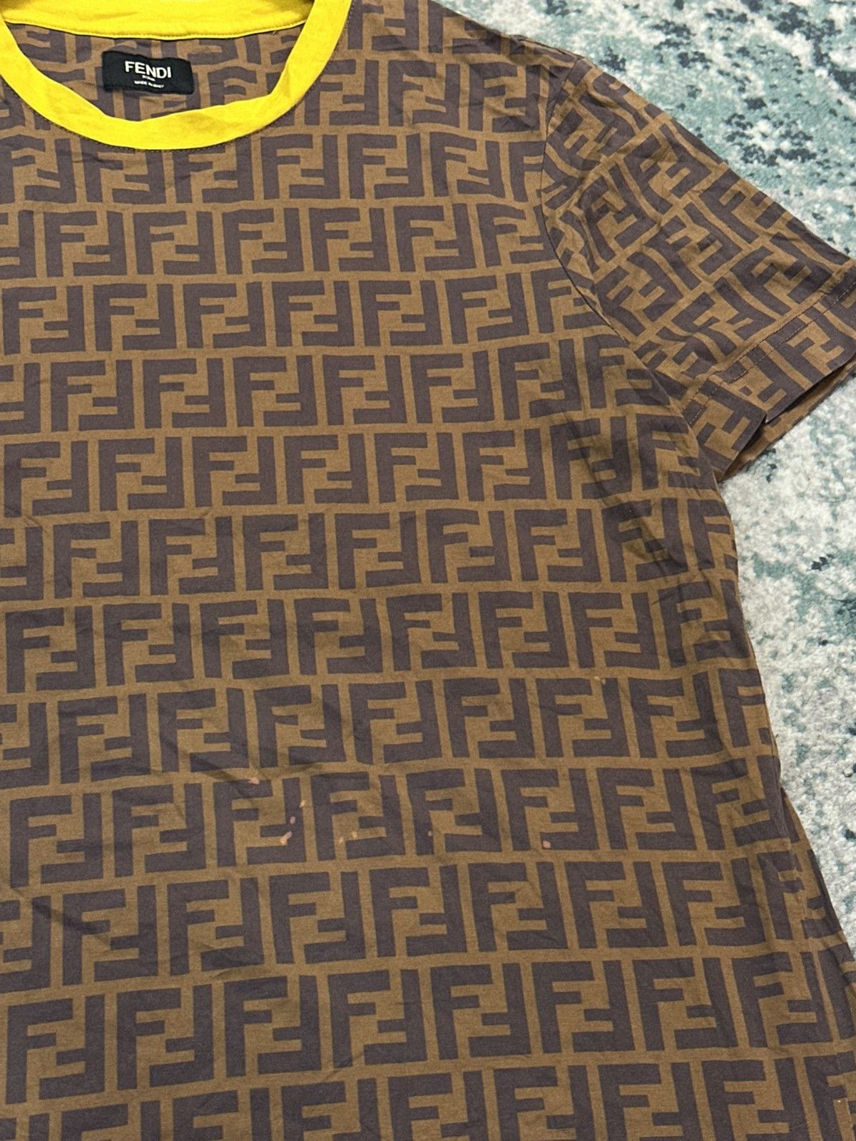 Fendi Fendi Roma Made in Italy Brown/Yellow Monogram T-Shirt Size US M / EU 48-50 / 2 - 14 Thumbnail