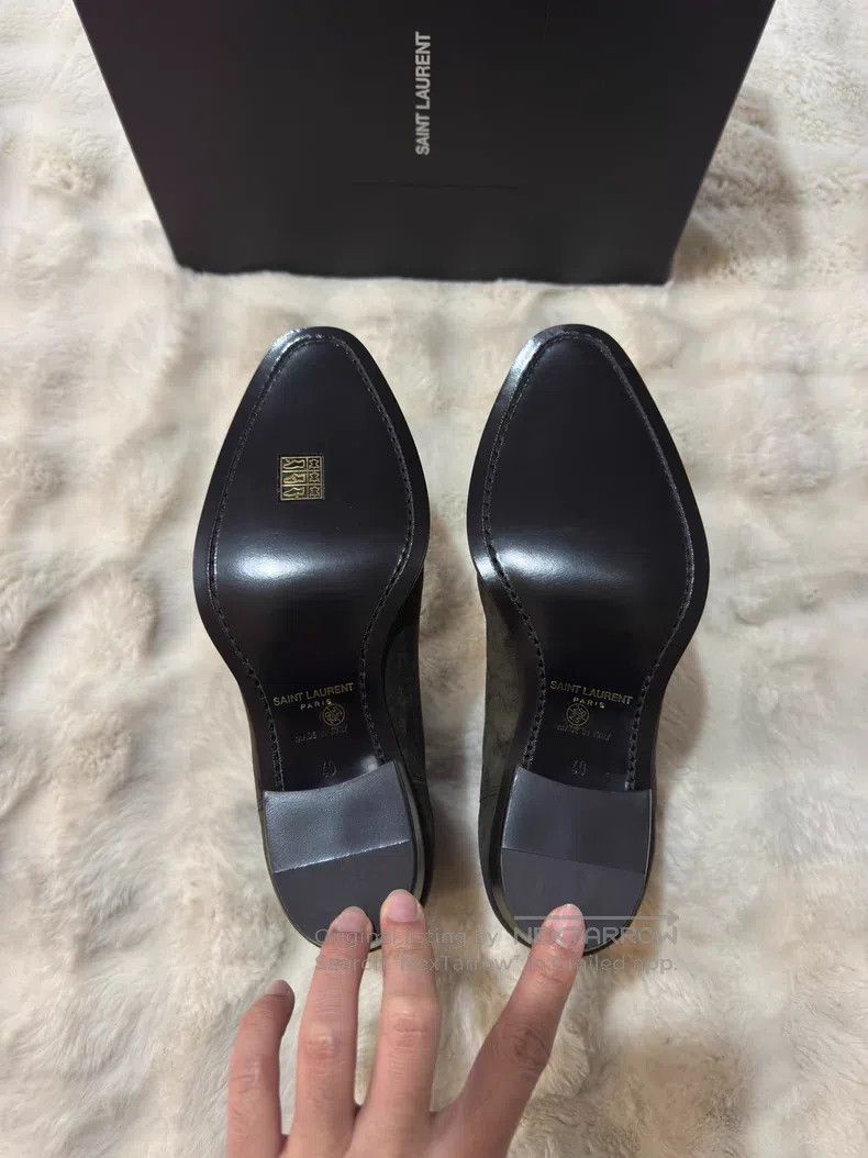 Saint Laurent Paris Saint Laurent Paris Suede Chelsea Boots Size US 7 / EU 40 - 4 Thumbnail