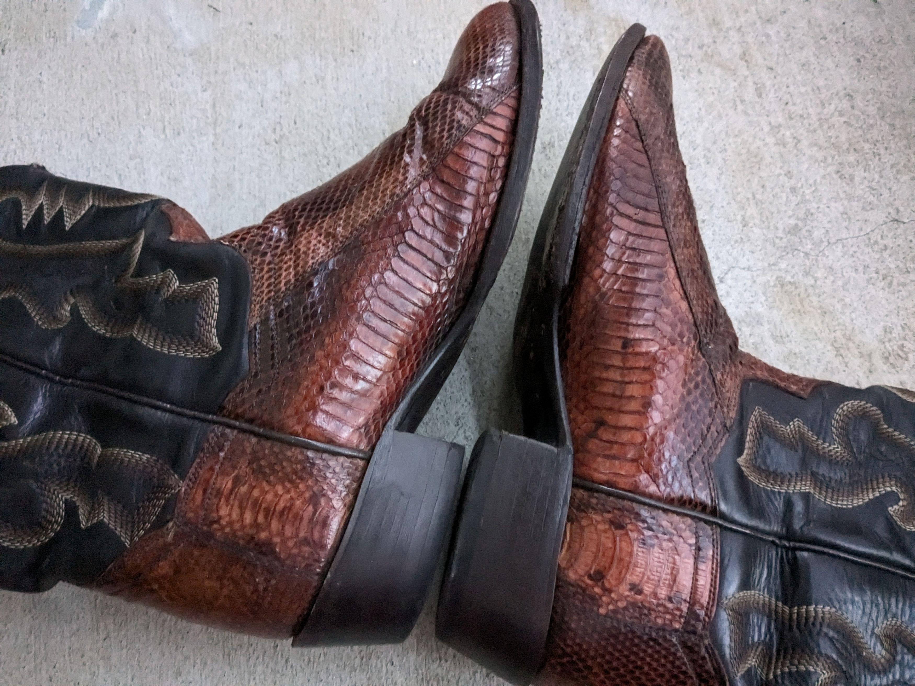 Dan Post × Vintage Dan Post Cowboy Boots Brown 10 EW Wide Snake Leather Size US 10 / EU 43 - 13 Thumbnail