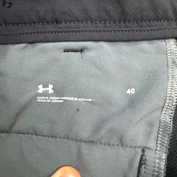 Under Armour Under Armour Shorts Mens 40 Black Golf Performance Chino Flat Front Active Prep Size US 40 / EU 56 - 5 Thumbnail